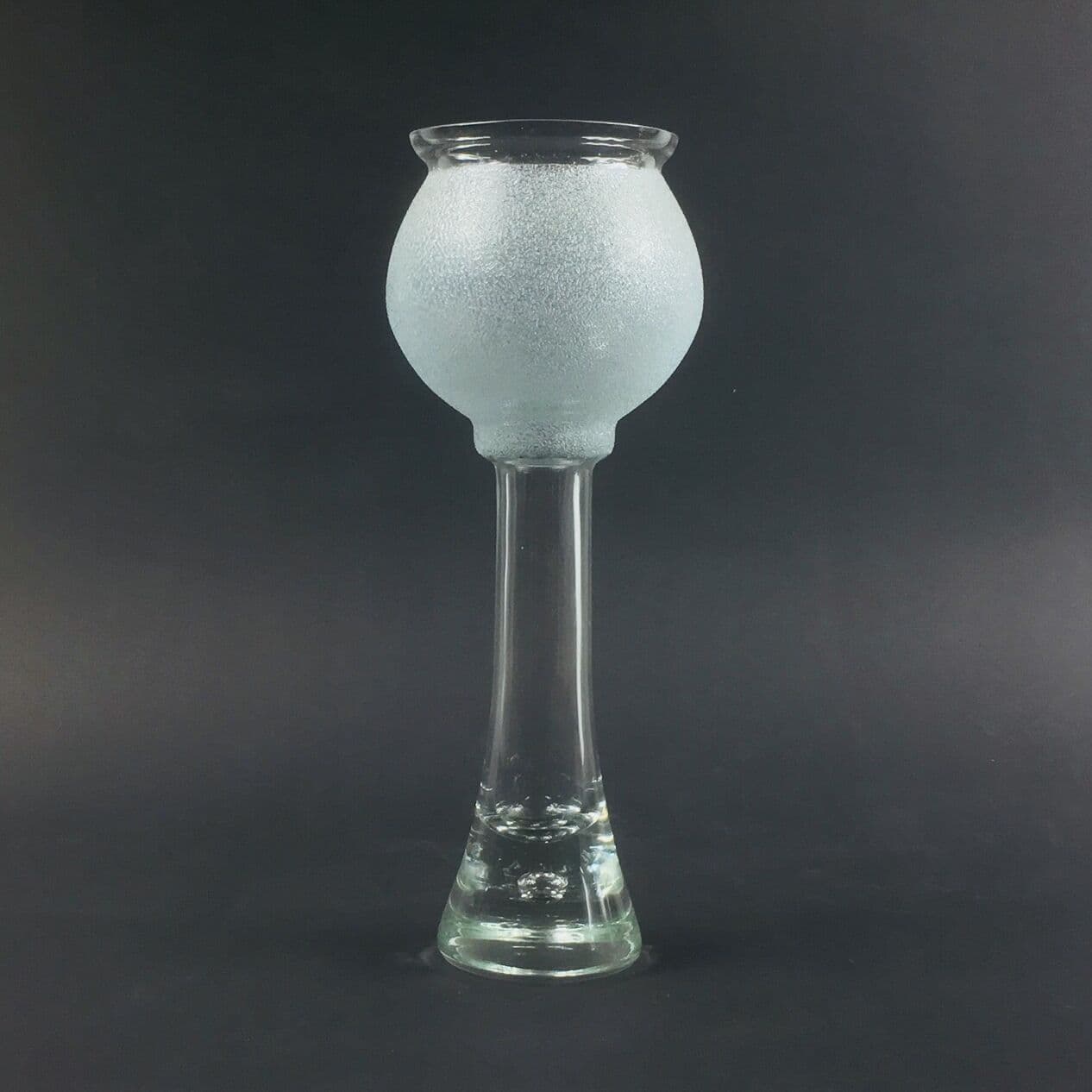 Vase Scandinavian, transparent, glass crystal, Bergdala, Sweden, 1970s. - 294939