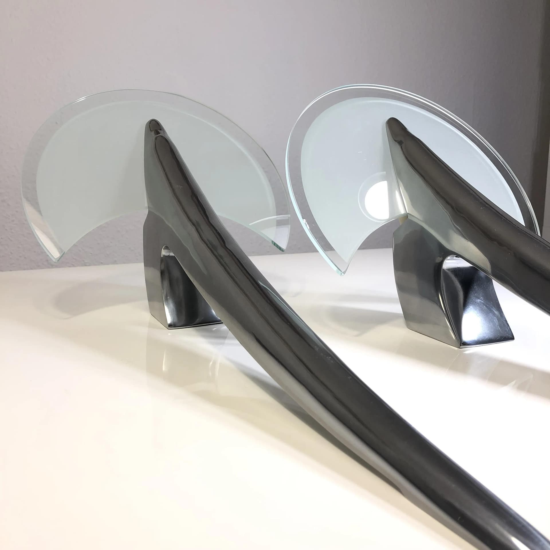 Para kinkietów postmodernistycznych, aluminium polerowane srebrny, Niemcy, lata 80. - 21810