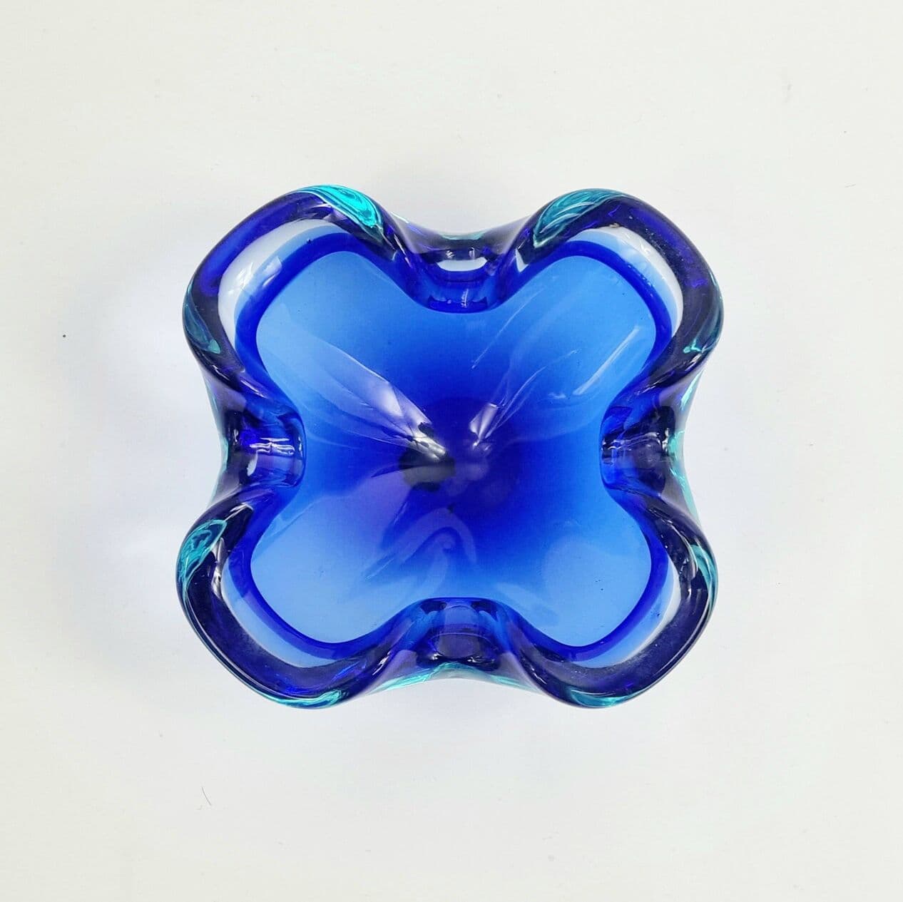 Set of two bowls Sommerso, blue red transparent glass, by F. Poli, Italy, 1970s. - 294967