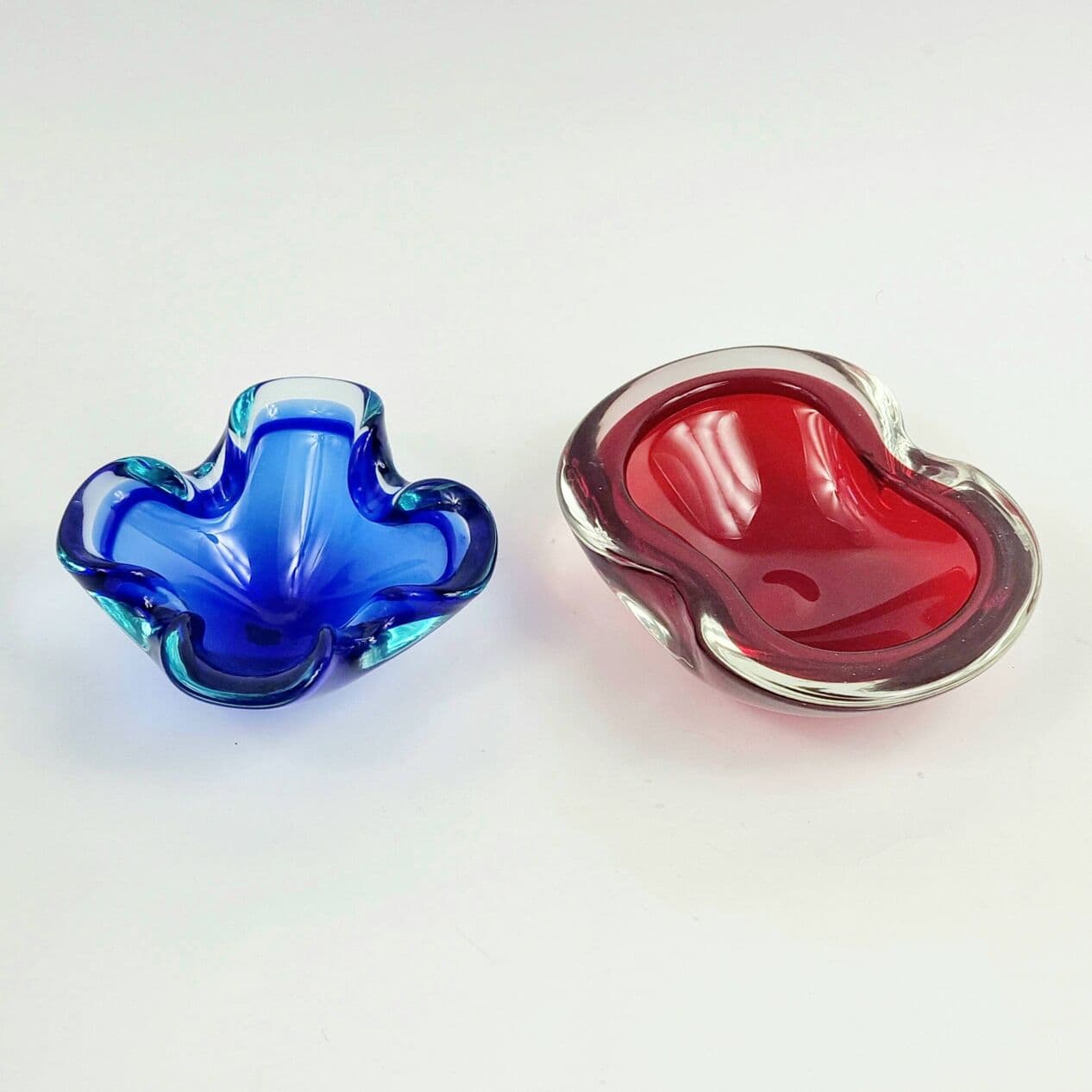 Set of two bowls Sommerso, blue red transparent glass, by F. Poli, Italy, 1970s. - 294962
