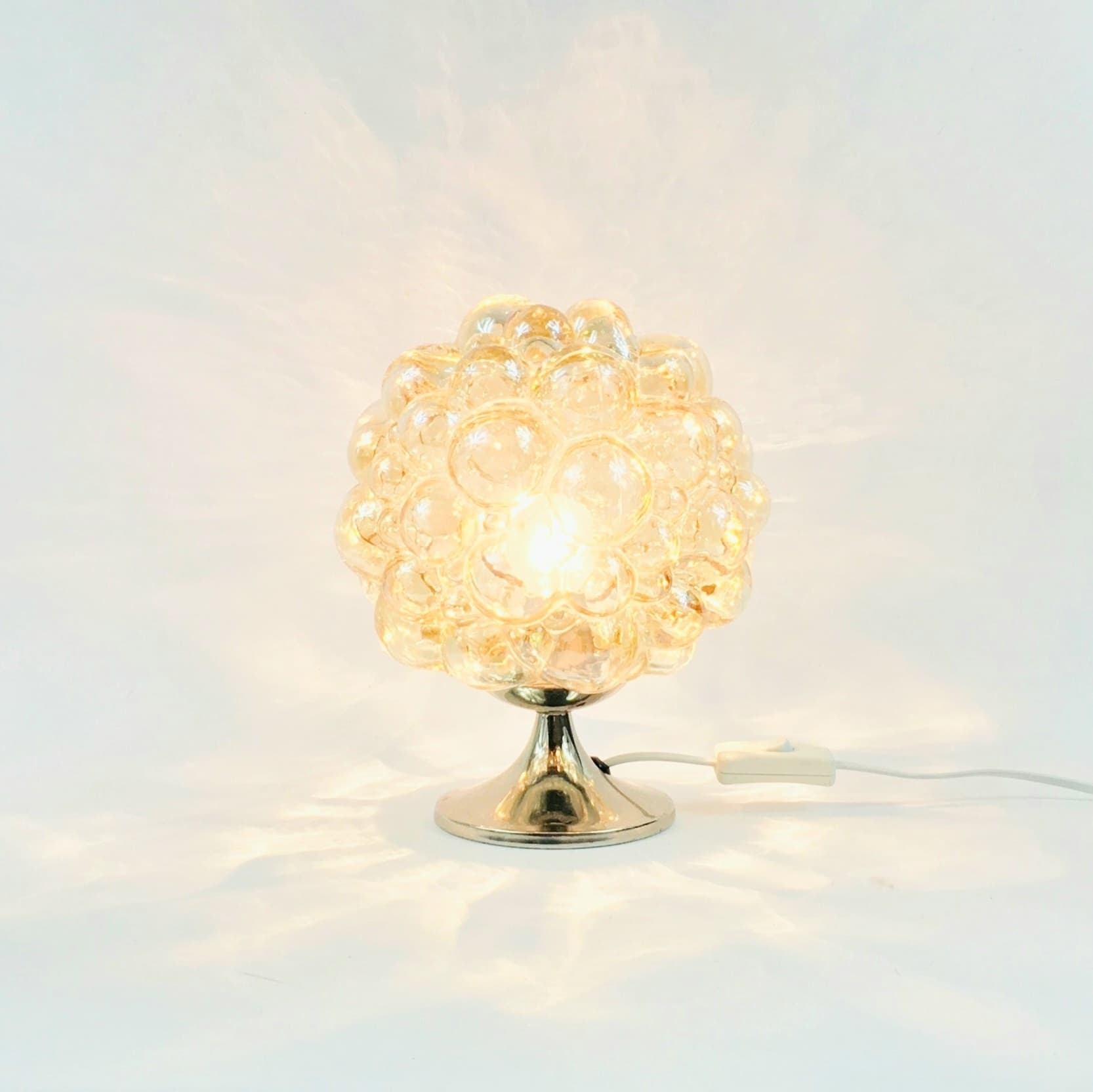 Lampa stołowa, szkło bubble jasnobursztynowe, proj. Helena Tynell, Niemcy, lata 60. - 303239