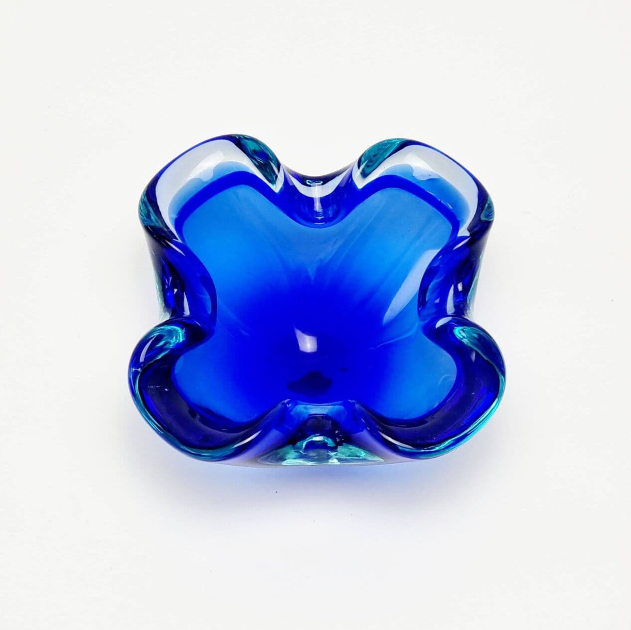 Ashtray Sommerso, blue transparent glass, Murano, Italy, 1960s. - 296684