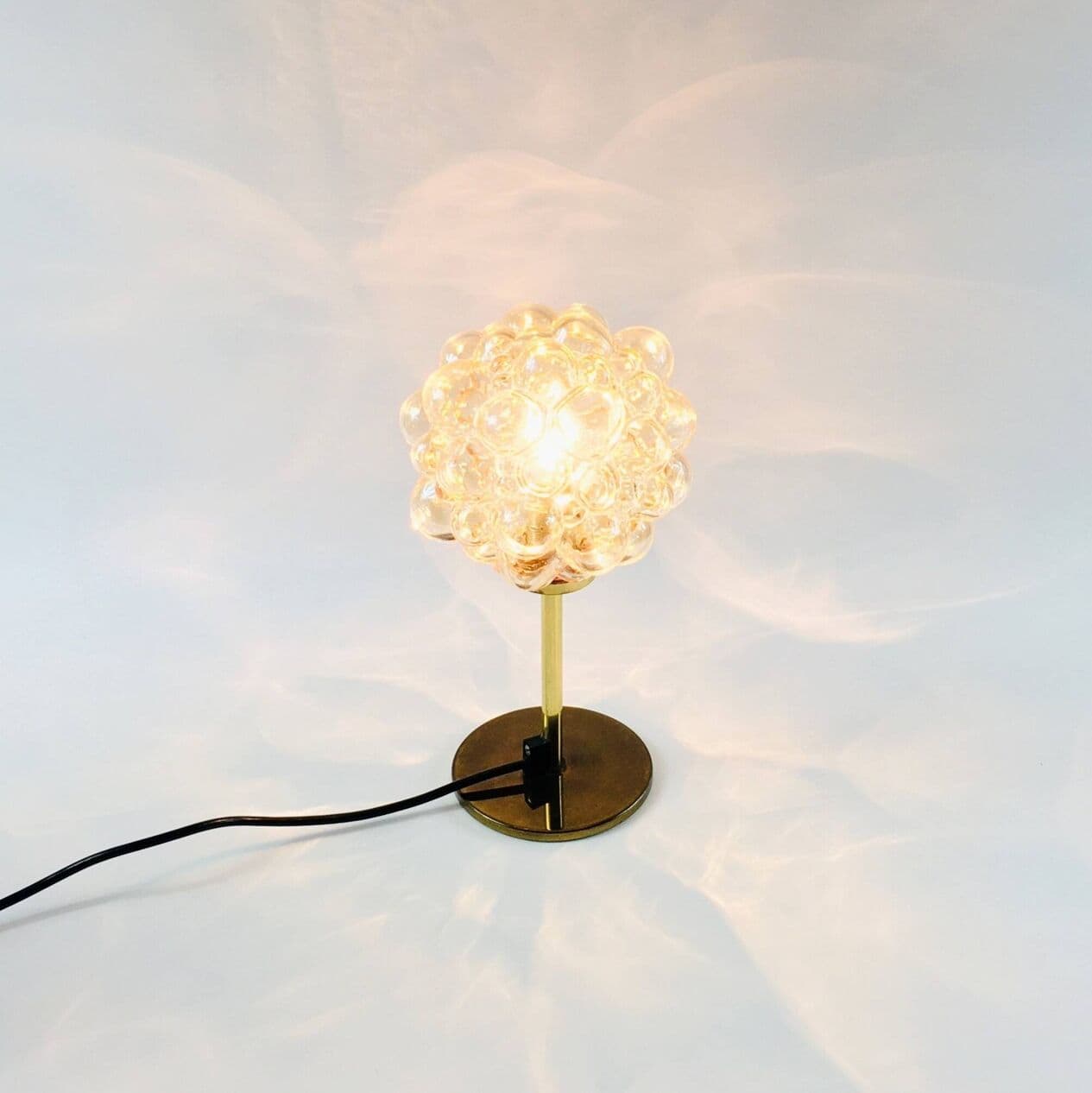 Para lamp stołowych Bubble, szkło transparentne bursztynowe, mosiądz złoty, proj. H. Tynell, Niemcy, lata 60. - 296611