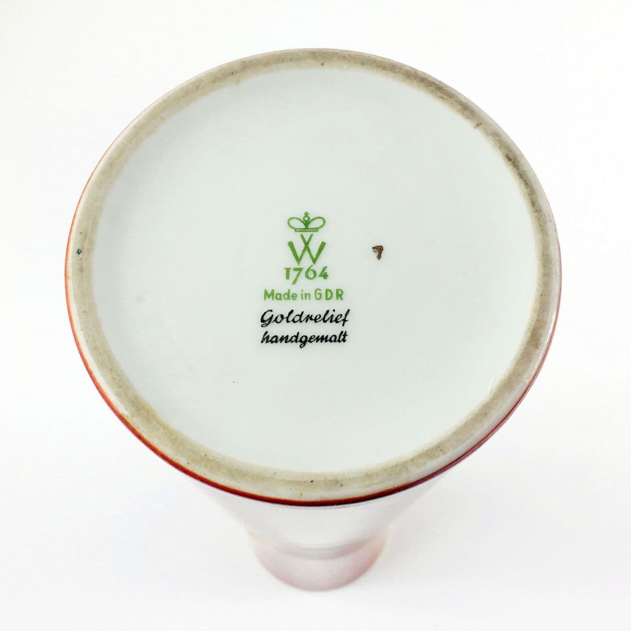 Vase, red white gold porcelain, Wallendorf, Germany, 1970s. - 296470