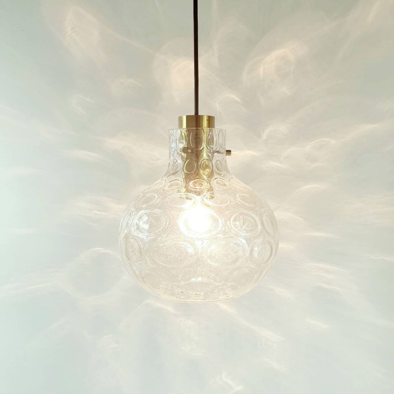 Lampa sufitowa Bubble, szkło transparentne, mosiądz złoty, proj. H. Tynell, Limburg, Niemcy, lata 60. - 296340