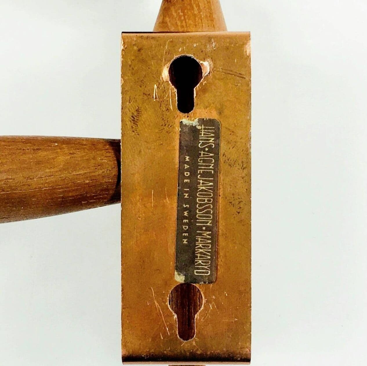 Lampa ścienna, miedź złota, teak brązowy, proj. H.-A. Jakobsson, Szwecja, lata 60. - 296336