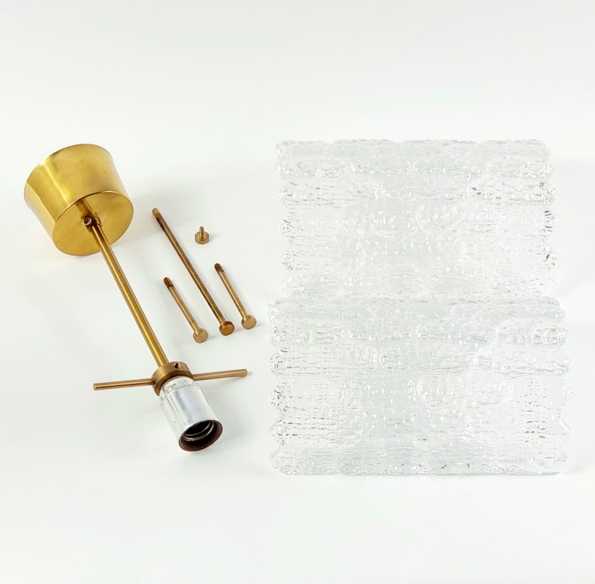 Lampa sufitowa, szkło kryształowe transparentne, mosiądz, proj. Carl Fagerlund, Orrefors, Szwecja, lata 60. - 299153