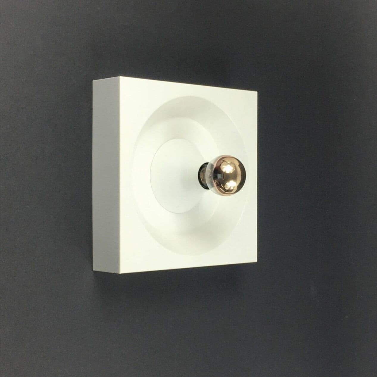 Wall light Space Age, white metal, by K. Hempel, Kaiser Leuchten, Germany, 1970s. - 296149