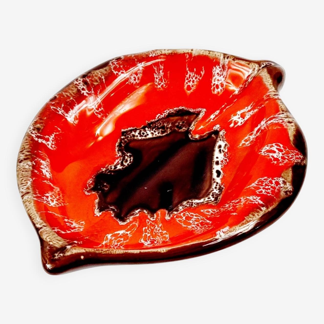 Decorative bowl Vallauris, red orange brown white beige, ceramics, France, 1960s. - 296113