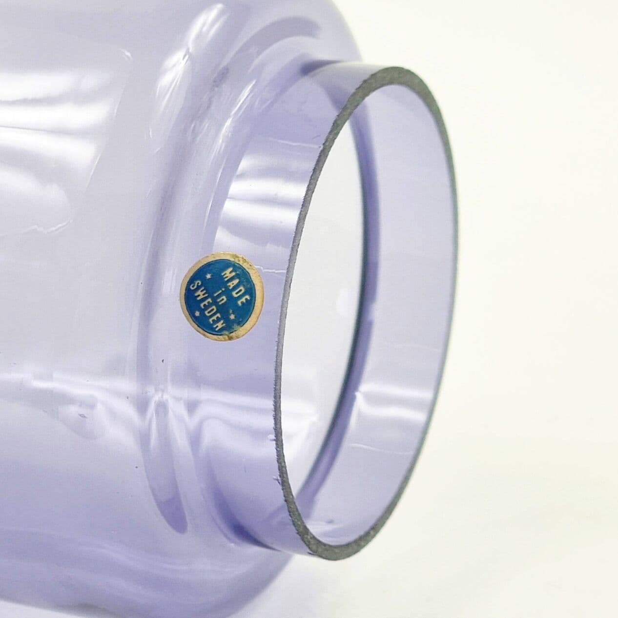 Świecznik, szkło fioletowe, mosiądz, proj. H.-A. Jakobsson, Szwecja, lata 60. - 295985