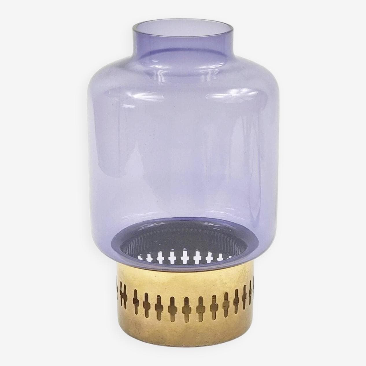 Świecznik, szkło fioletowe, mosiądz, proj. H.-A. Jakobsson, Szwecja, lata 60. - 295981