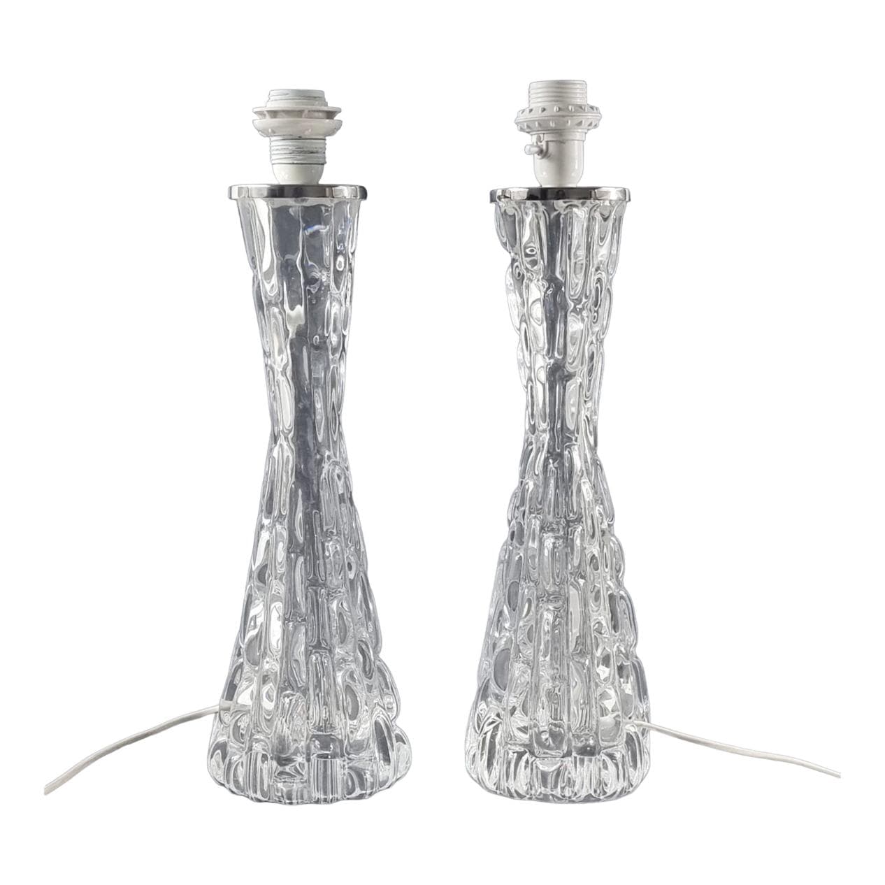 Para lamp stołowych, model RD 1477, szkło kryształowe transparentne, chrom, proj. C. Fagerlund, Orrefors, Szwecja, lata 60.