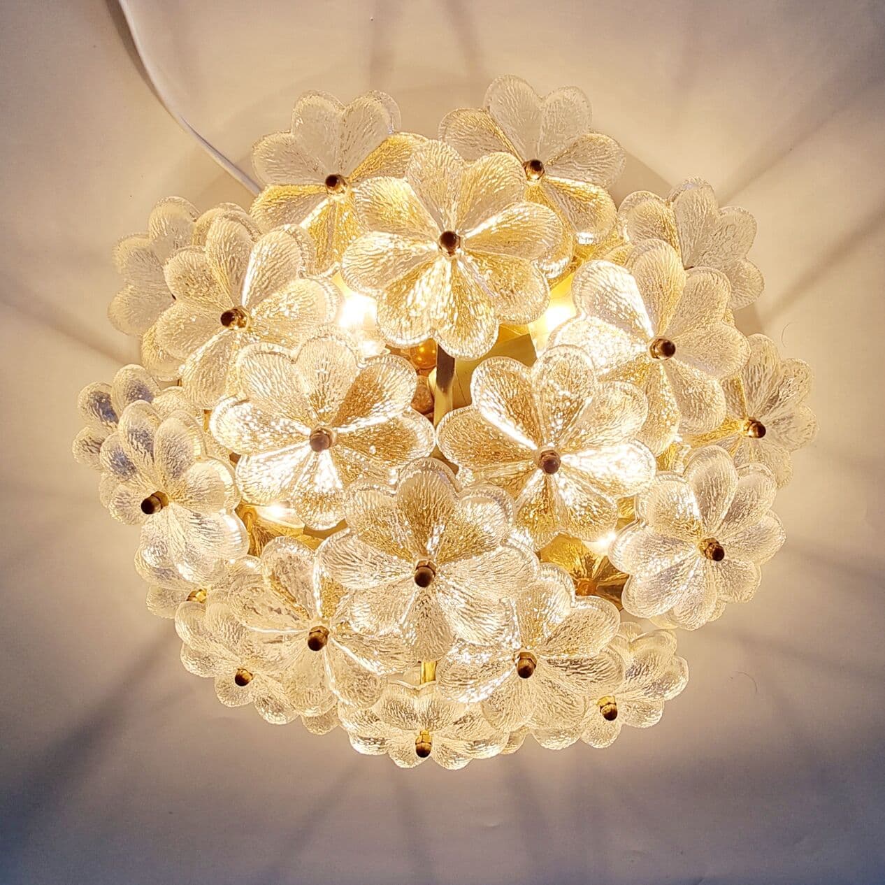 Lampa sufitowa kwiatowa, szkło Murano transparentne, kryształ, mosiądz złoty, Niemcy, lata 70. - 295814