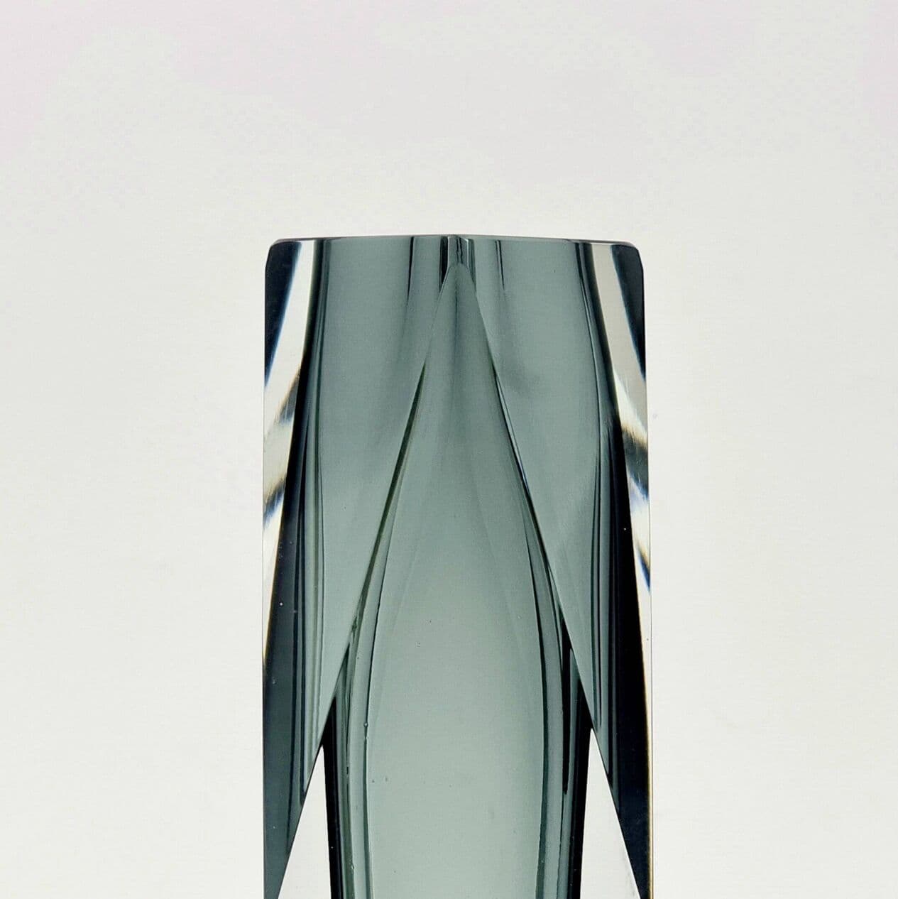 Vase Sommerso, grey transparent, glass crystal, by F. Poli, Italy, 1960s. - 295789