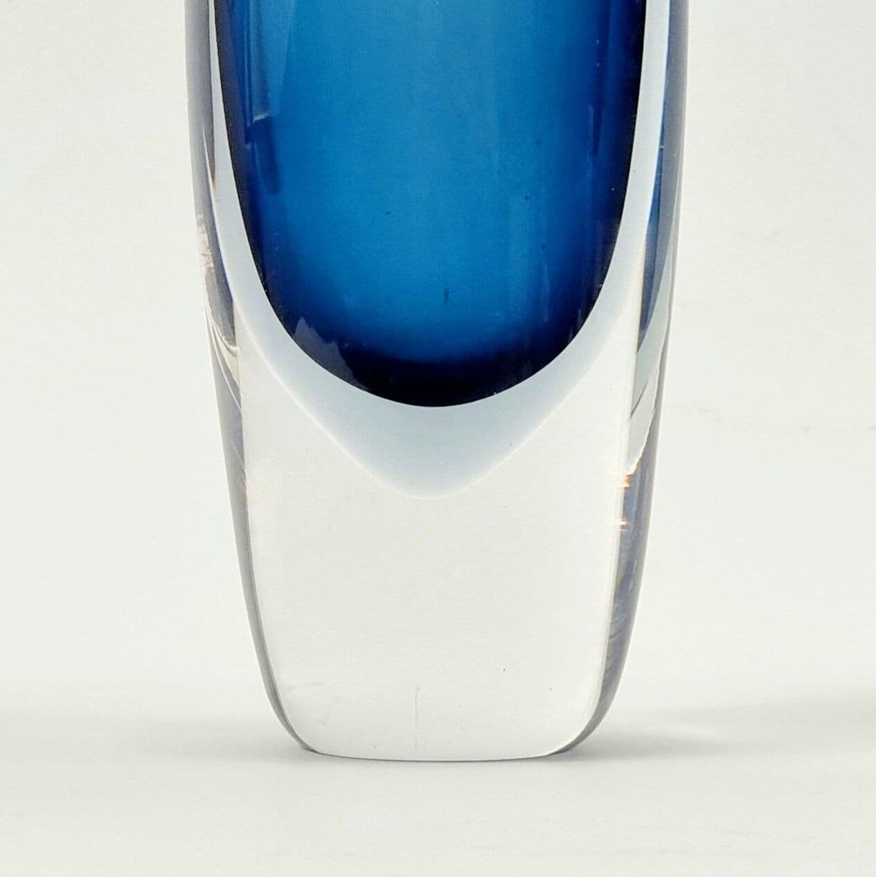 Vase, sommerso, blue transparent grey glass, by V. Lindstrand, Sweden, 1960s. - 295758