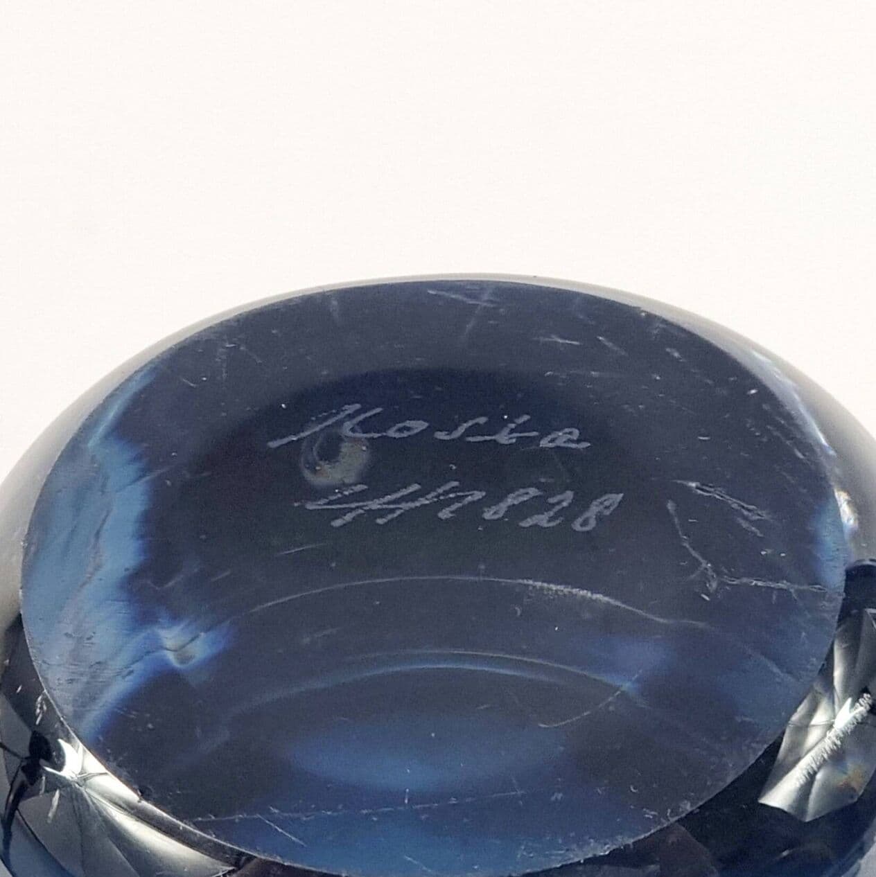Vase, sommerso, blue transparent grey glass, by V. Lindstrand, Sweden, 1960s. - 295762