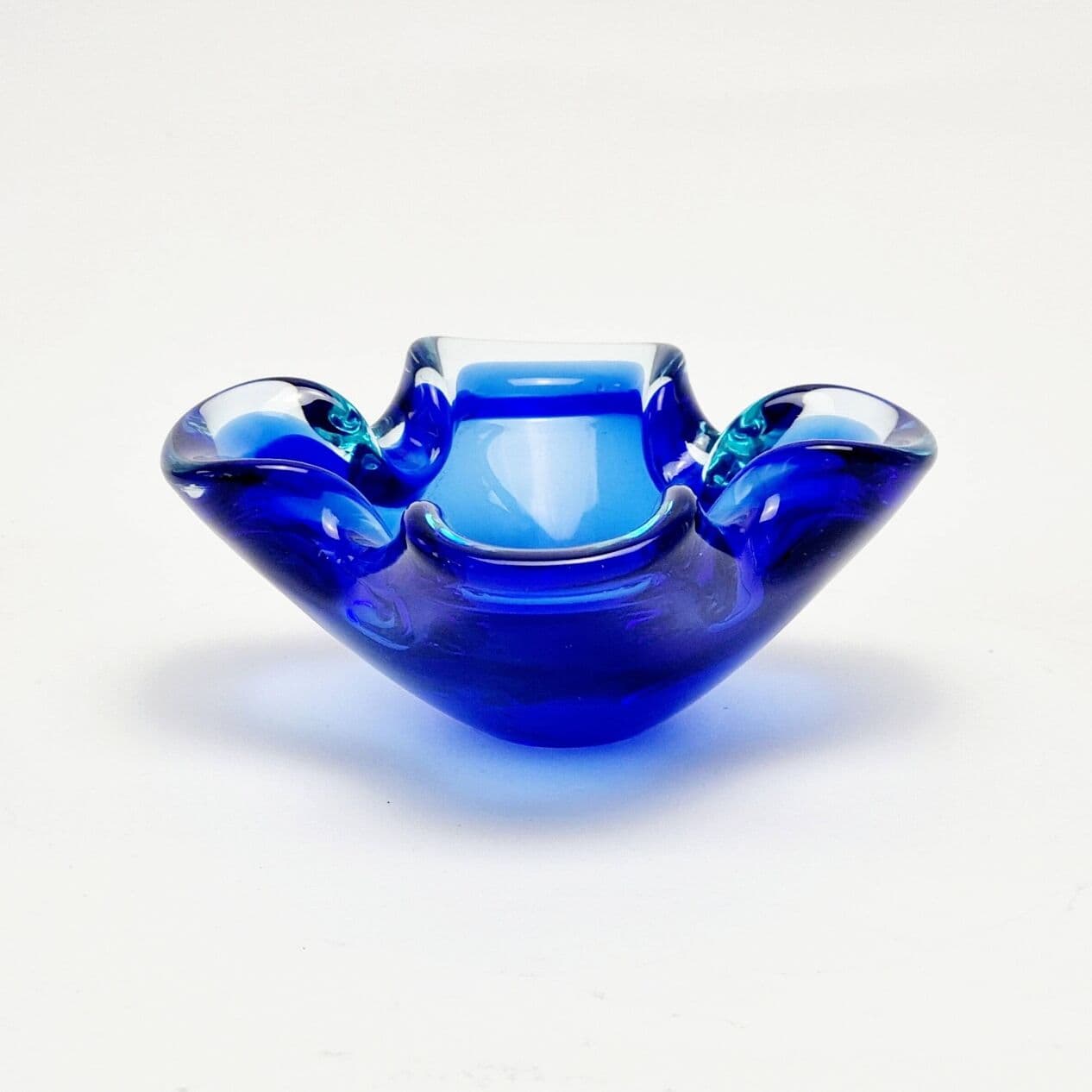 Ashtray Sommerso, blue transparent glass, Murano, Italy, 1960s. - 295725