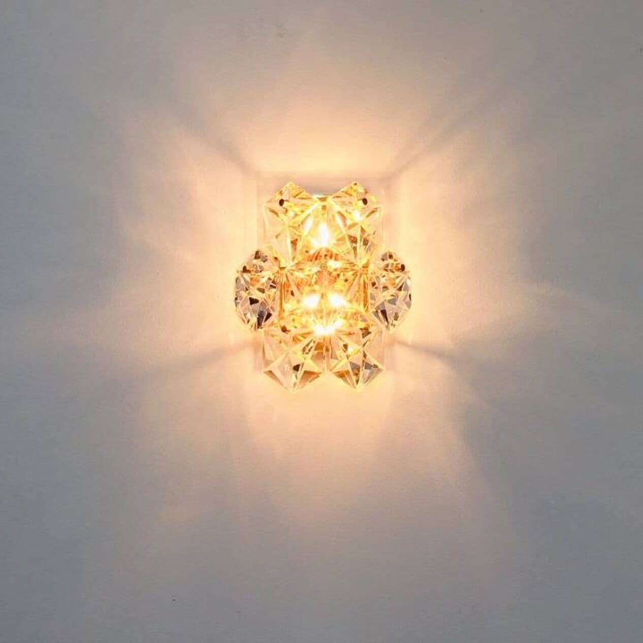 Pair of wall sconces, transparent crystal, gold brass, Germany, 1970s. - 295347