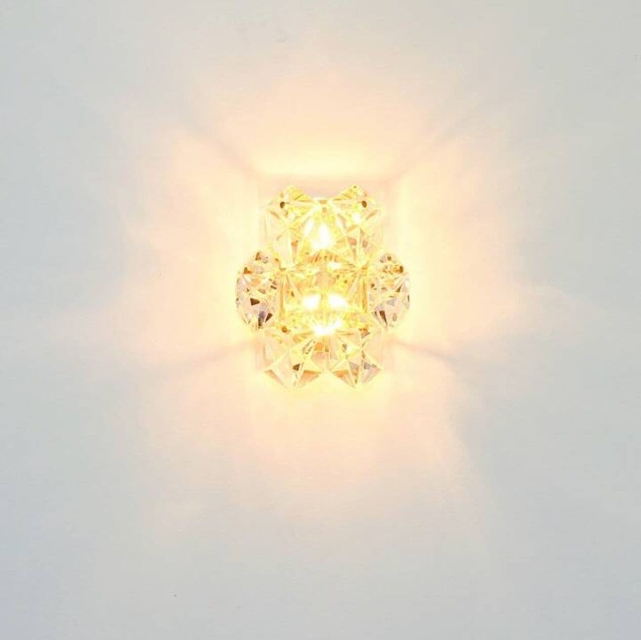 Pair of wall sconces, transparent crystal, gold brass, Germany, 1970s. - 295345