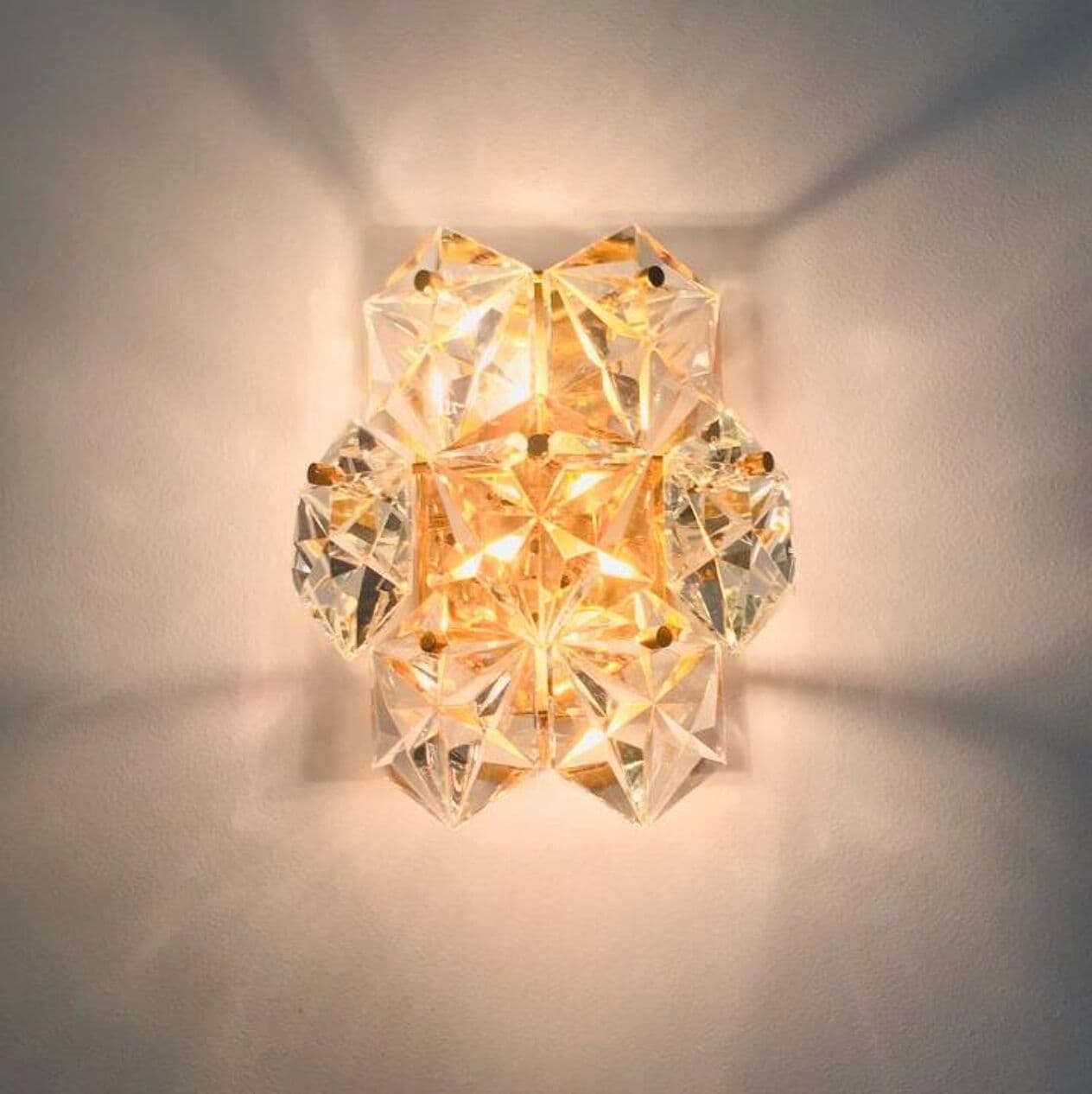 Pair of wall sconces, transparent crystal, gold brass, Germany, 1970s. - 295348