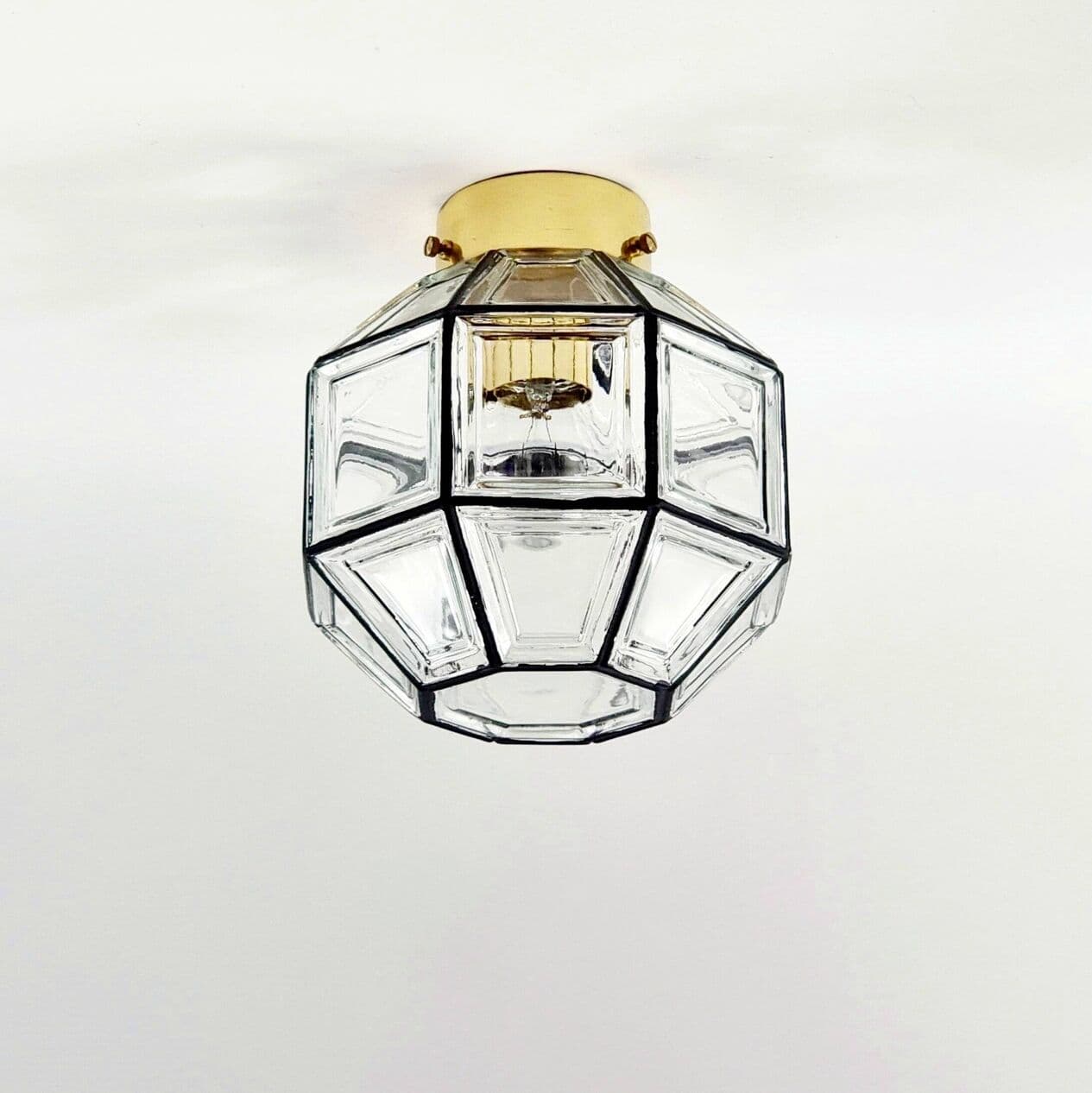 Lampa sufitowa, szkło transparentne, mosiądz złoty, metal czarny, Niemcy, lata 60. - 295333