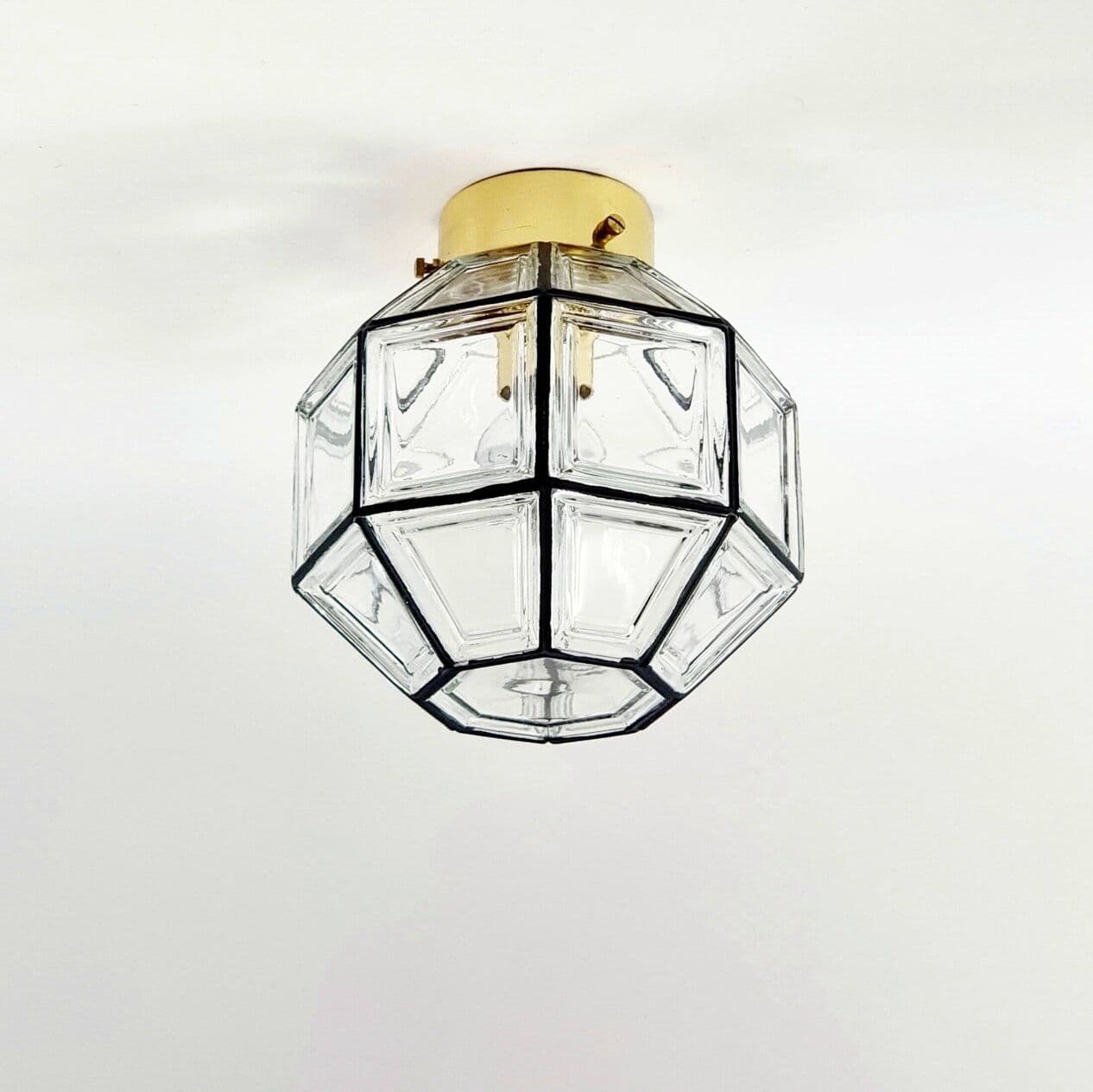 Lampa sufitowa, szkło transparentne, mosiądz złoty, metal czarny, Niemcy, lata 60. - 295331