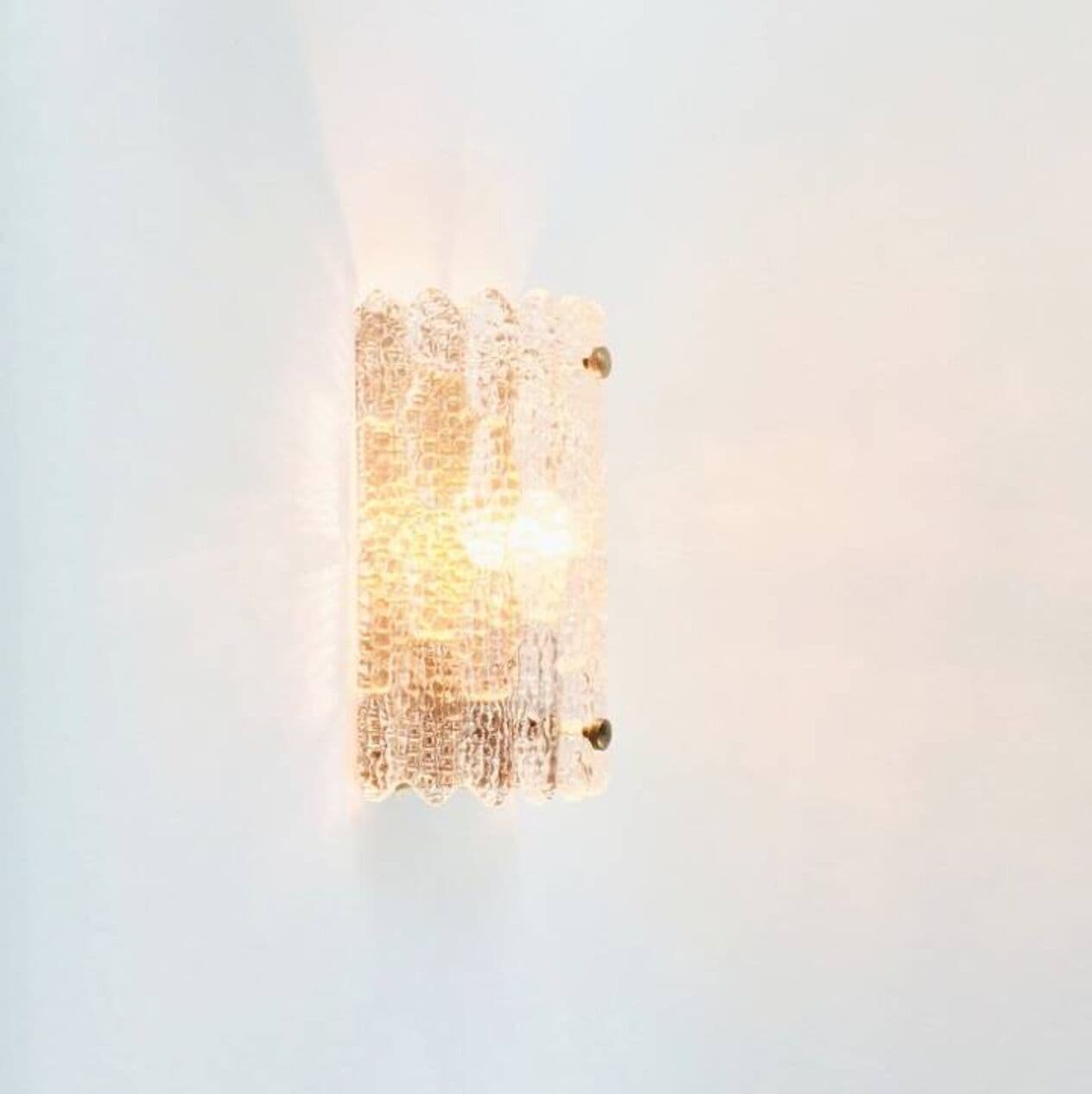 Kinkiet, szkło, mosiądz, proj. C. Fagerlund dla Orrefors, Szwecja, lata 60. - 295326