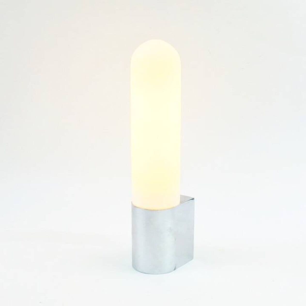 Kinkiet, opalowe szkło białe, chrom srebrny, Limburg, Niemcy, lata 70. - 295274