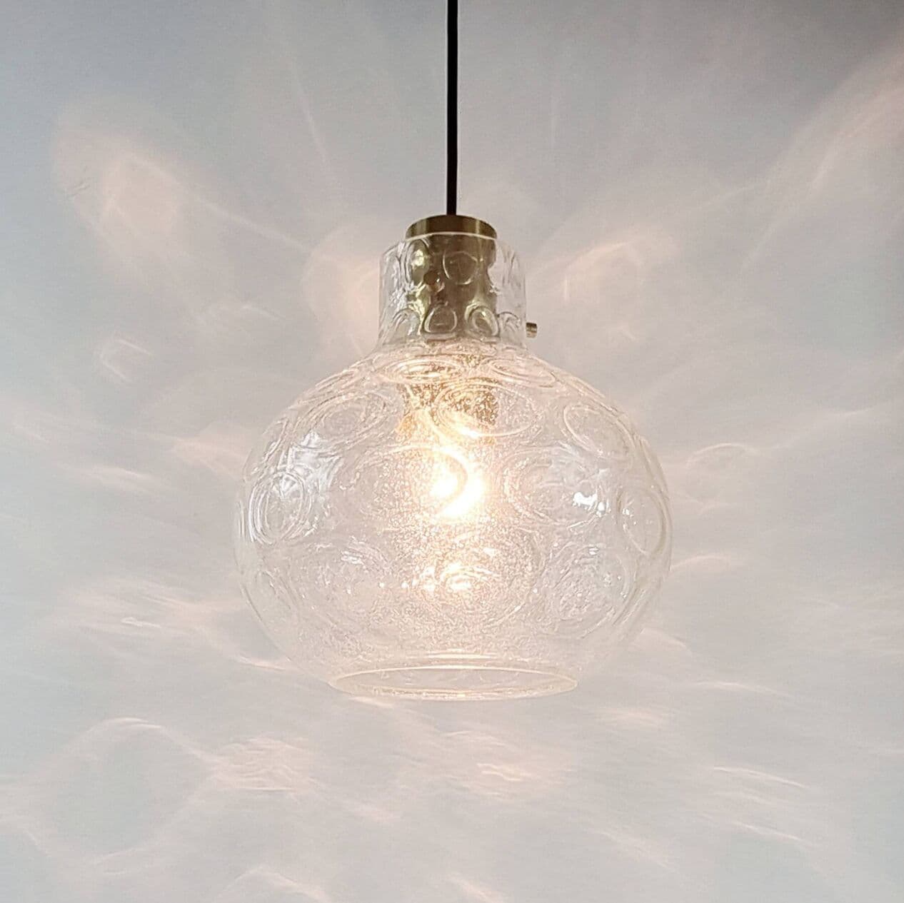 Lampa sufitowa Bubble, szkło transparentne, mosiądz złoty, proj. H. Tynell, Niemcy, lata 60. - 295222