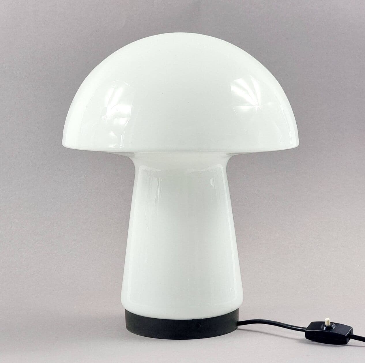 Lampa stołowa Space Age, biała, szkło, Limburg, Niemcy, lata 70. - 295157