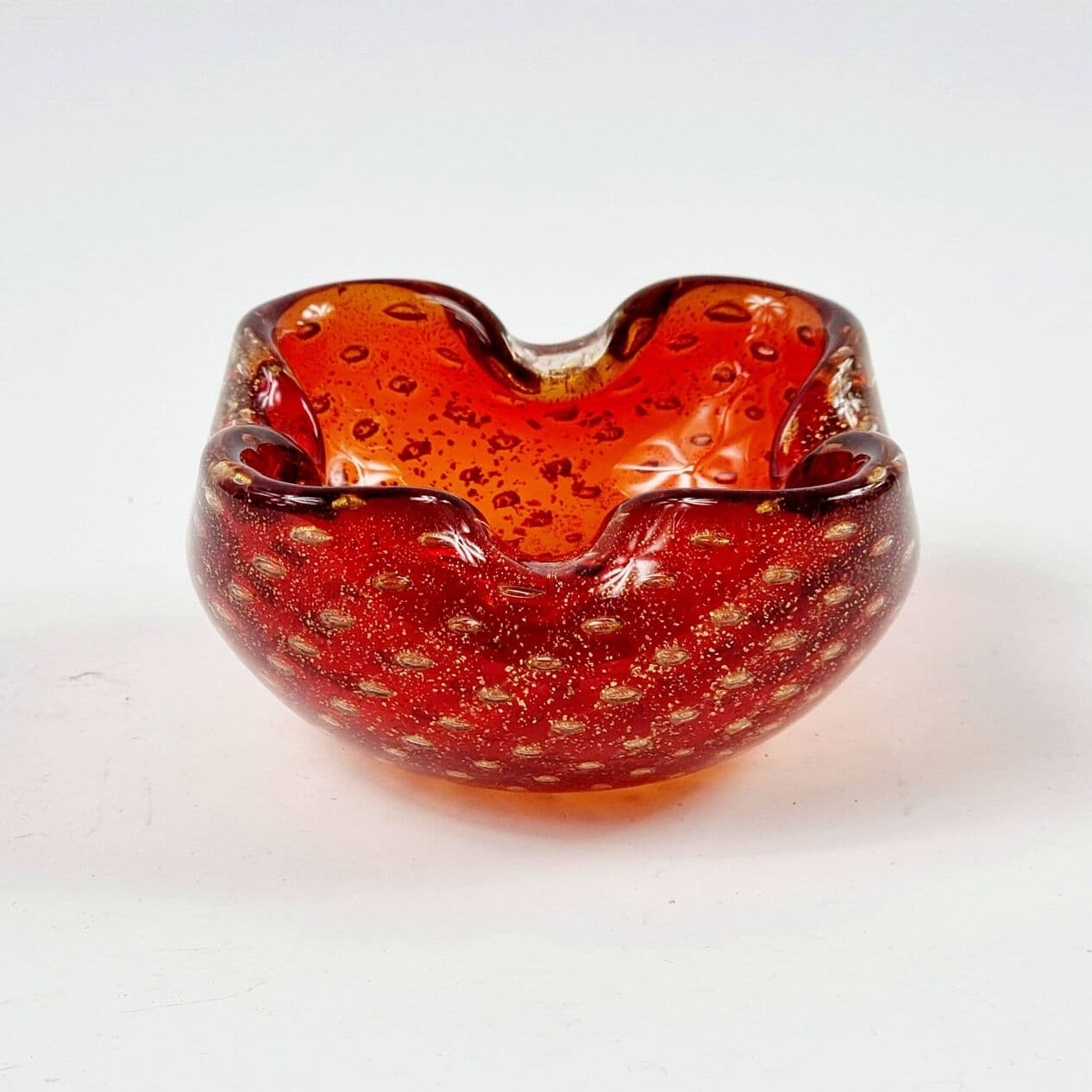 Murano Bowl, red glass, gold dust, Barovier & Toso, Italy, 1970s. - 295121