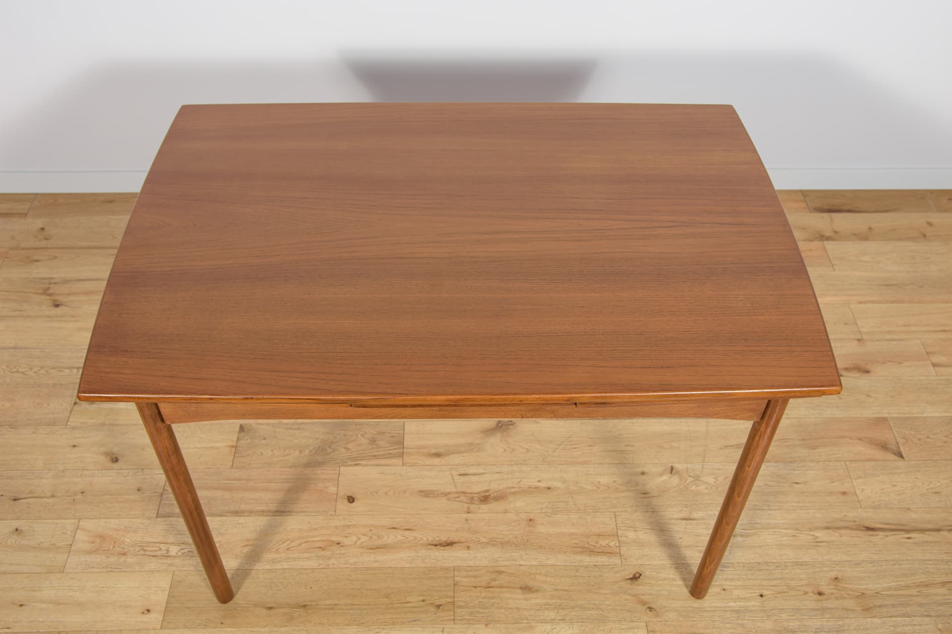 Stół rozkładany, teak brązowy czerwony, Dania, lata 60. - 297285