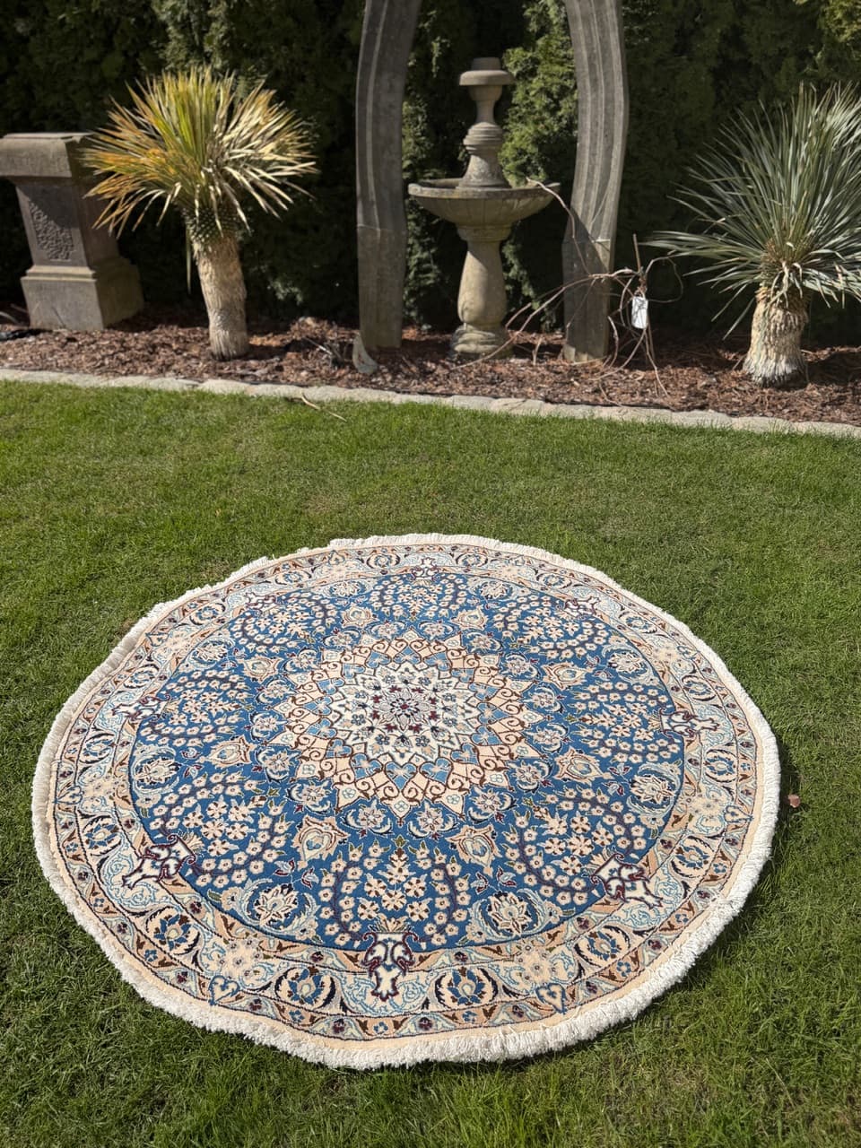 Round Rug Nain, 150x150 cm, blue, wool and silk, Iran - 297305