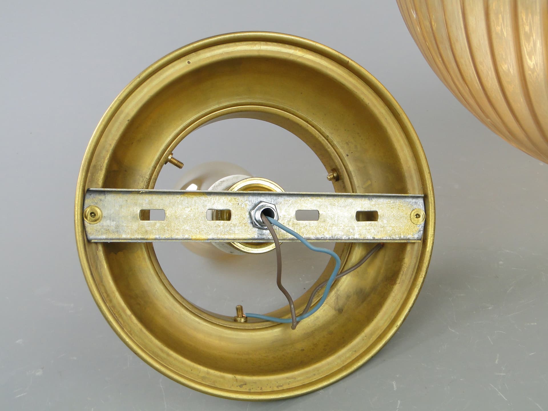 Ceiling lamp, honey glass, brass, Poland, 1940s - 297364