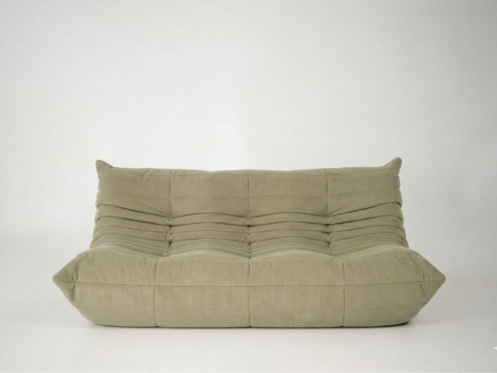 Sofa Togo trzyosobowa, cord sage green - 297601