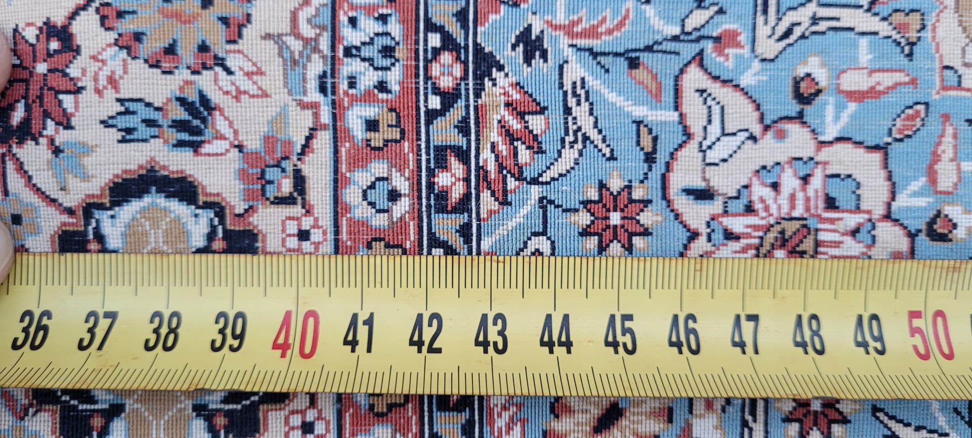 Dywan Isfahan 112x64 cm, jedwab beżowy czerwony niebieski, Iran - 297786