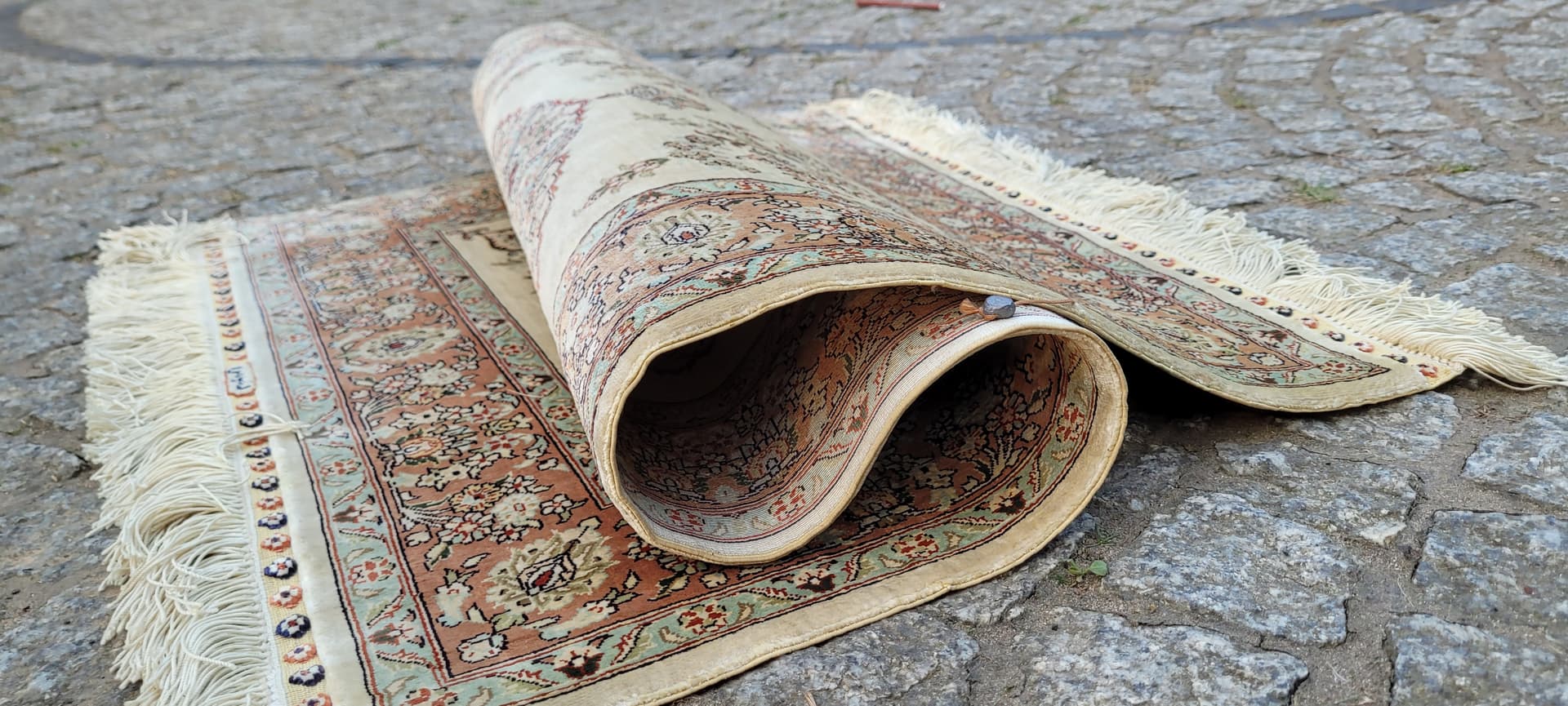 Dywan Ghom, 102x64 cm, jedwab beżowy, Iran - 297851