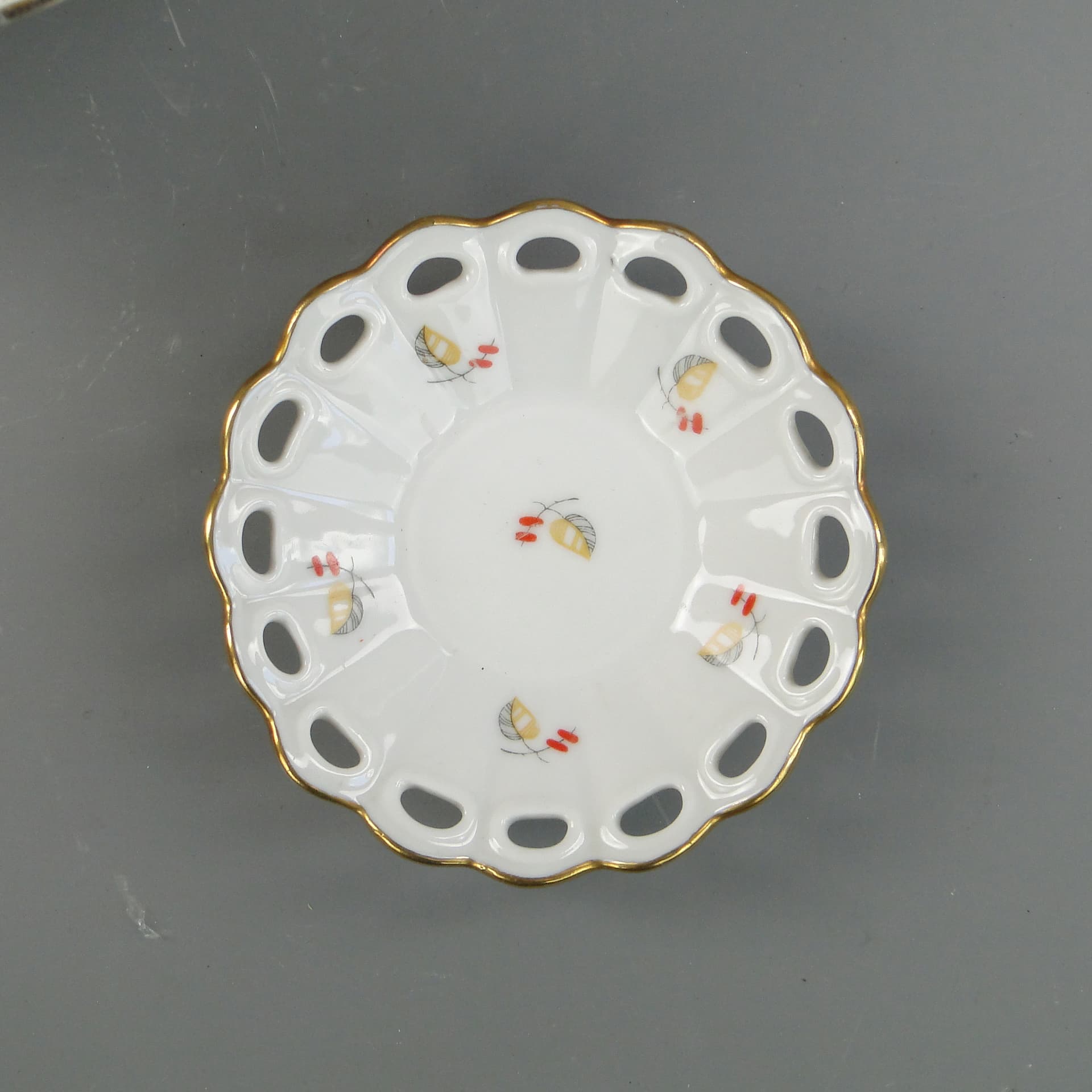 Zestaw naczyń do konfitur, porcelana biała, Ćmielów, Polska, lata 30. - 297884