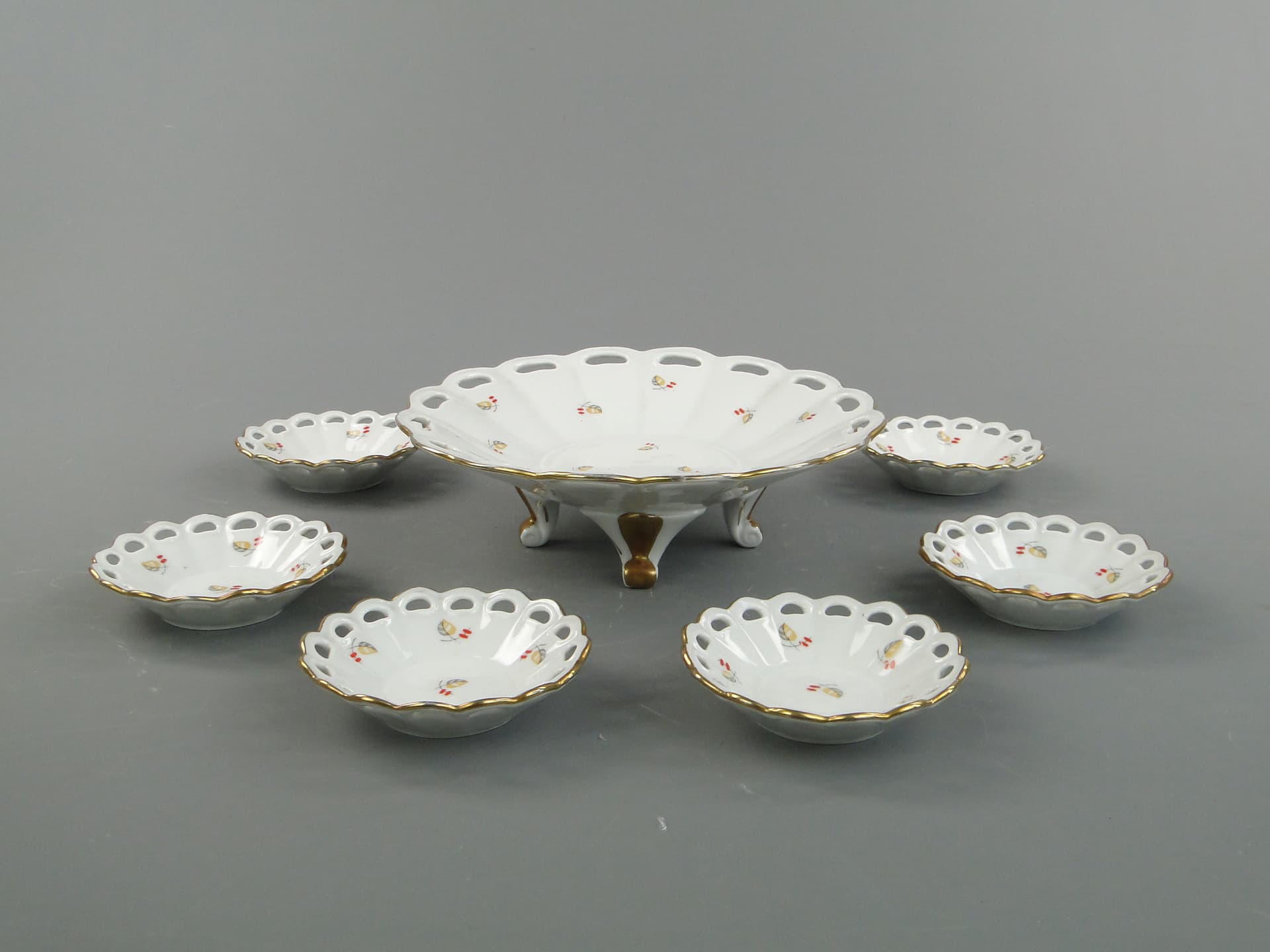 Zestaw naczyń do konfitur, porcelana biała, Ćmielów, Polska, lata 30. - 297878