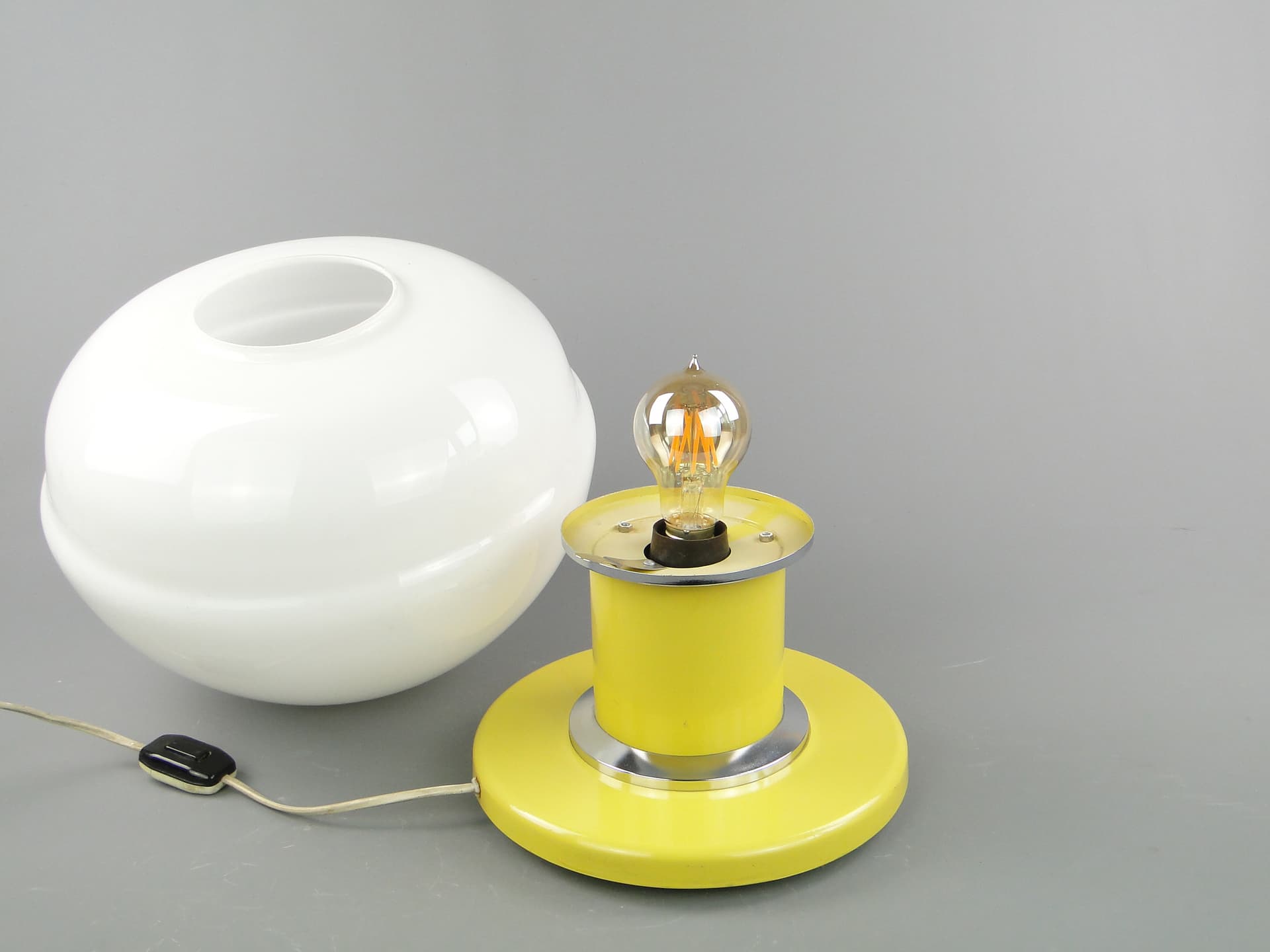 Table lamp EMMA, yellow, chrome steel, white glass, POLAM Bielsko-Biała, Poland, 1960s. - 297890