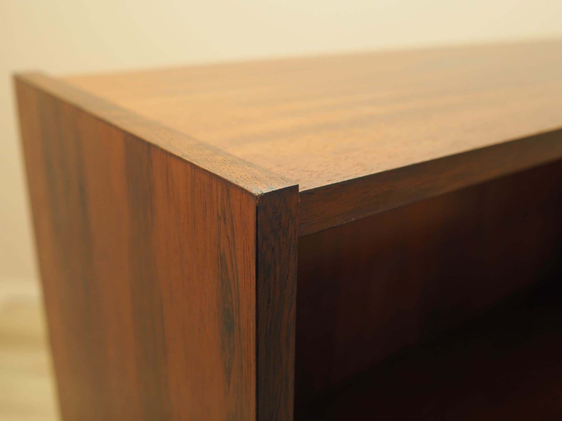 Biblioteczka, palisander brązowy czerwony, drewno czarne, Farsø Møbelfabrik, Dania, lata 70. - 298105