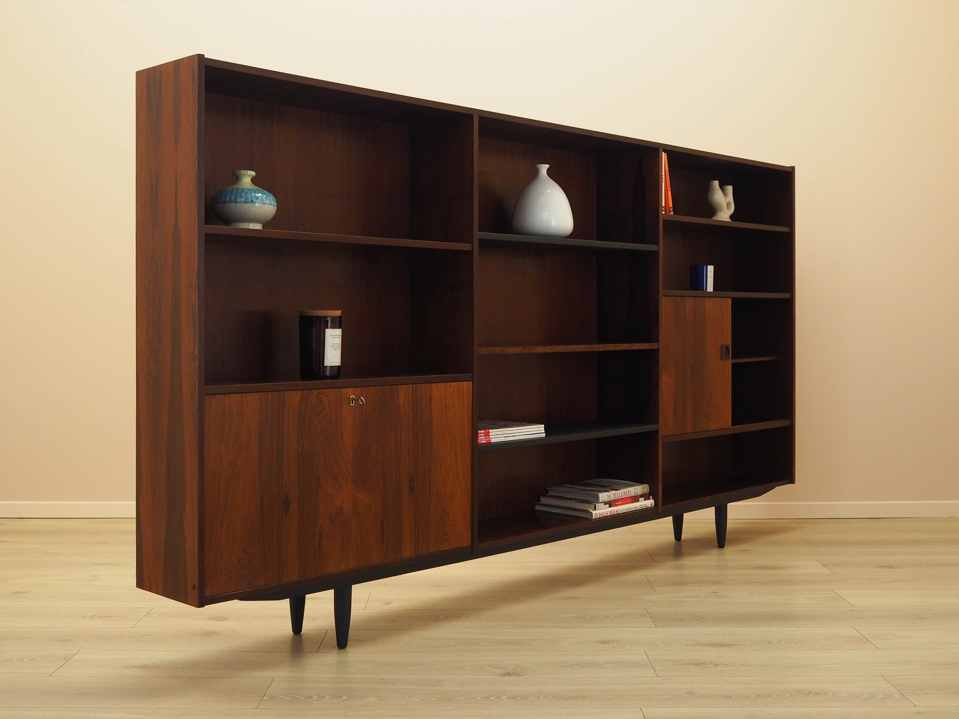 Biblioteczka, palisander brązowy czerwony, drewno czarne, Farsø Møbelfabrik, Dania, lata 70. - 298103