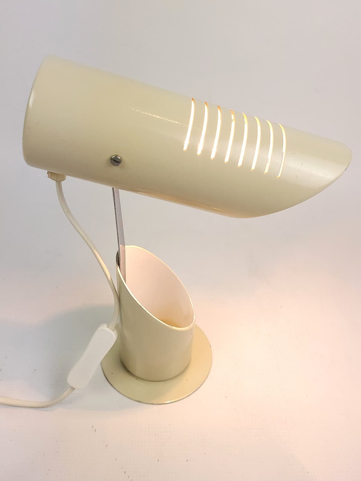 Lampa biurkowa Space Age SZV 11, metal kremowy, chrom, Węgry, lata 80. - 298219