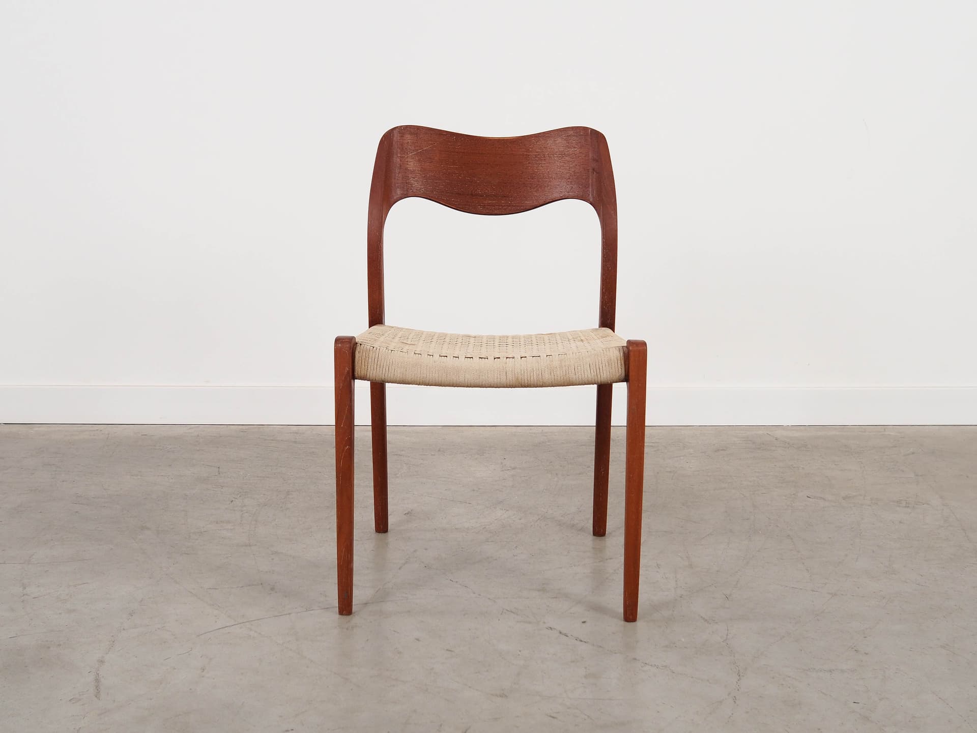 Krzesło, brązowy teak, sznurek beżowy, proj. N. O. Møller, Dania, lata 60. - 298407