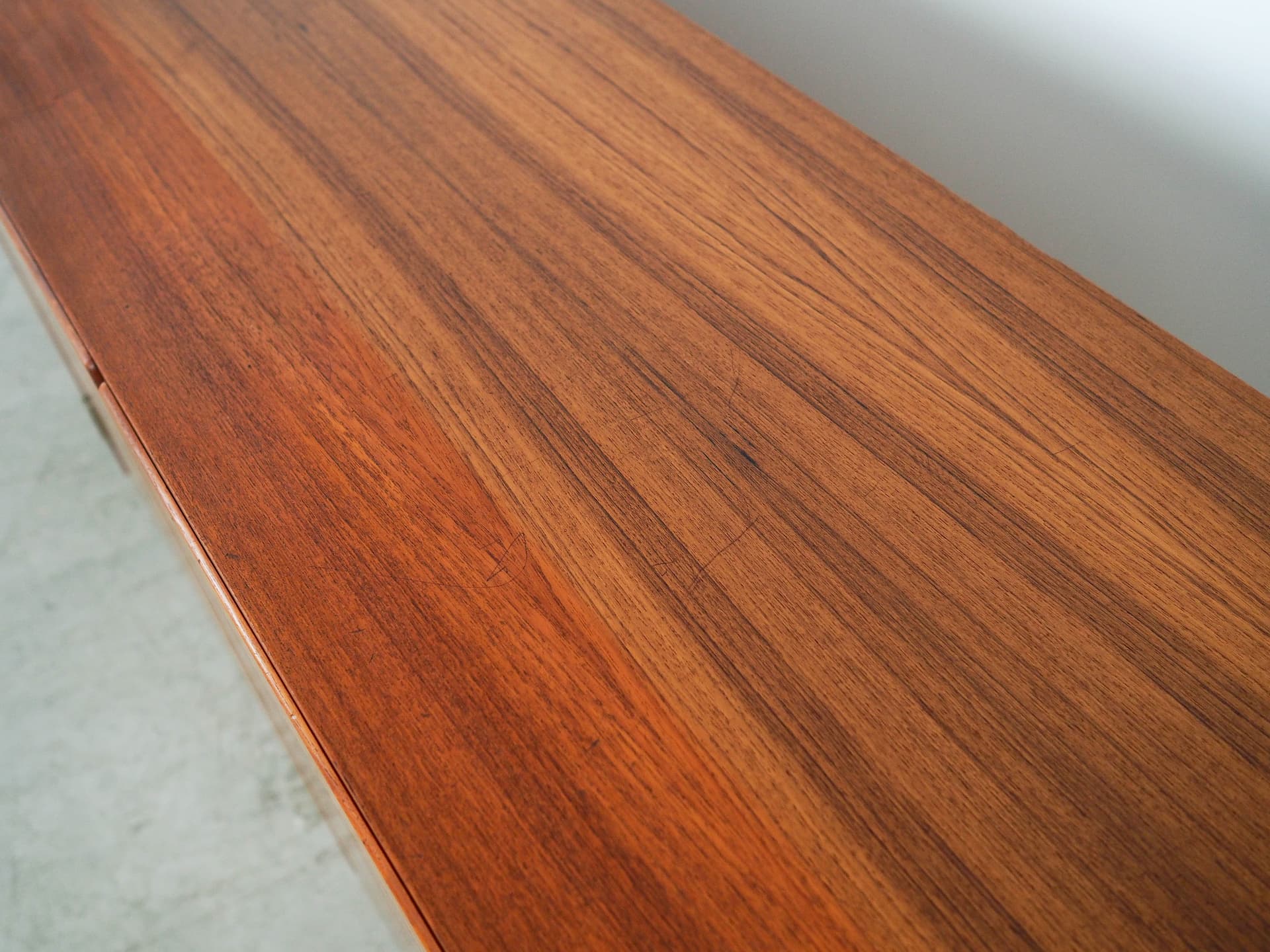 Komplet regałów, teak brązowy, proj. K. Winding, Dania, lata 70. - 298434