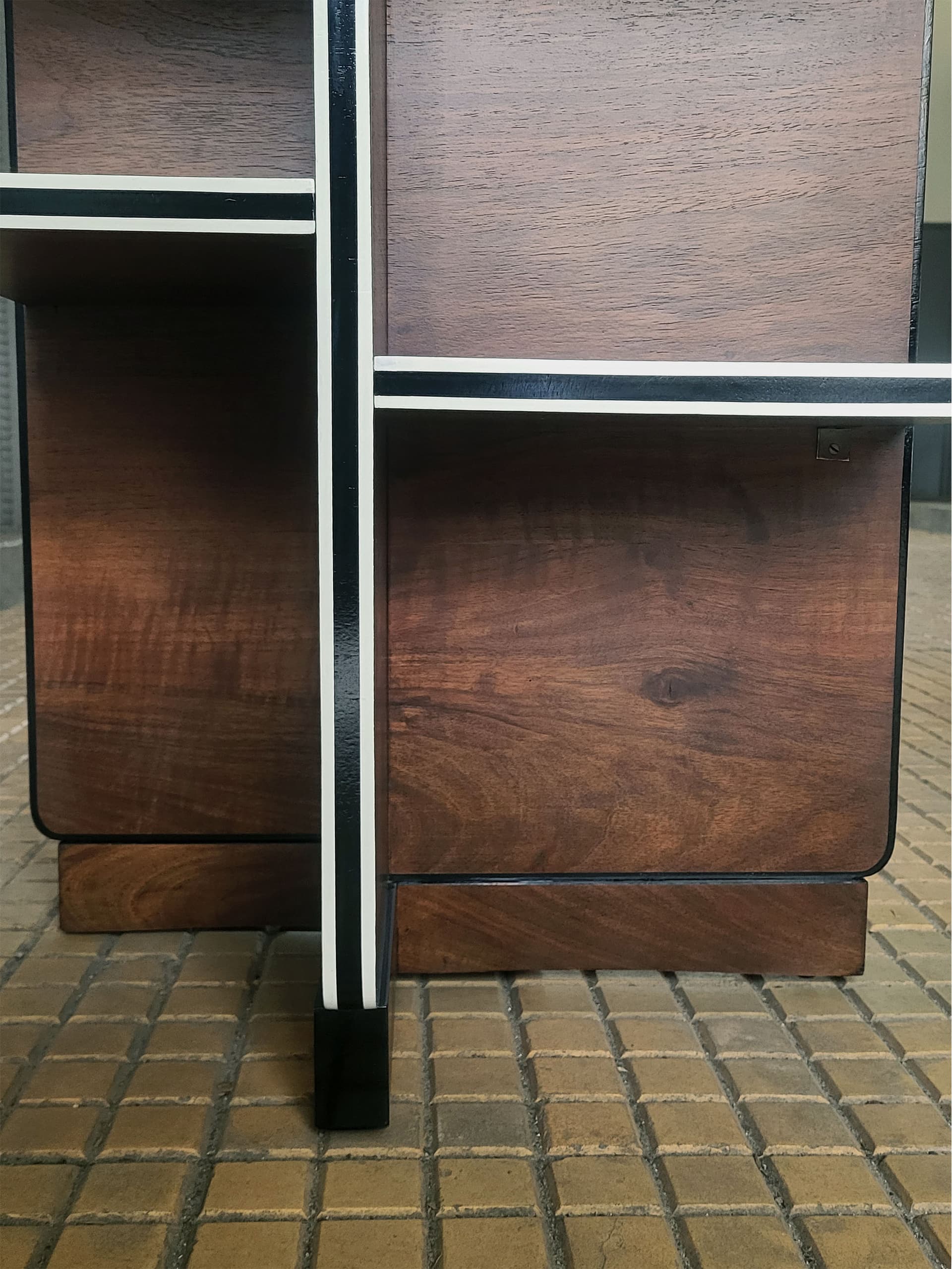 Coffee Table Art Deco, walnut, United Kingdom, 1930s. - 298585