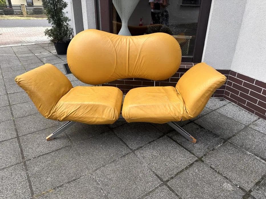 Sofa Arnold, yellow, leather, metal, wood, Italy, 1980s. - 298655