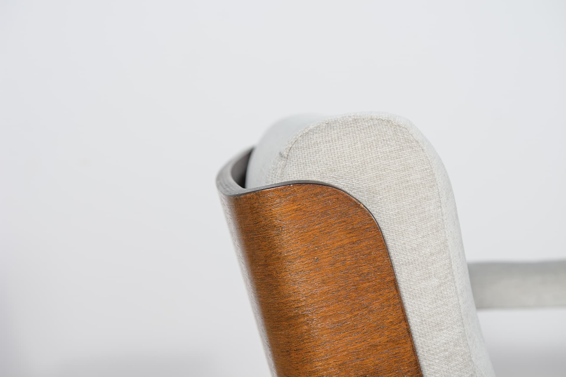 Fotel biurowy obrotowy, beżowy, teak, tkanina syntetyczna, chrom, Wielka Brytania, lata 70. - 298666