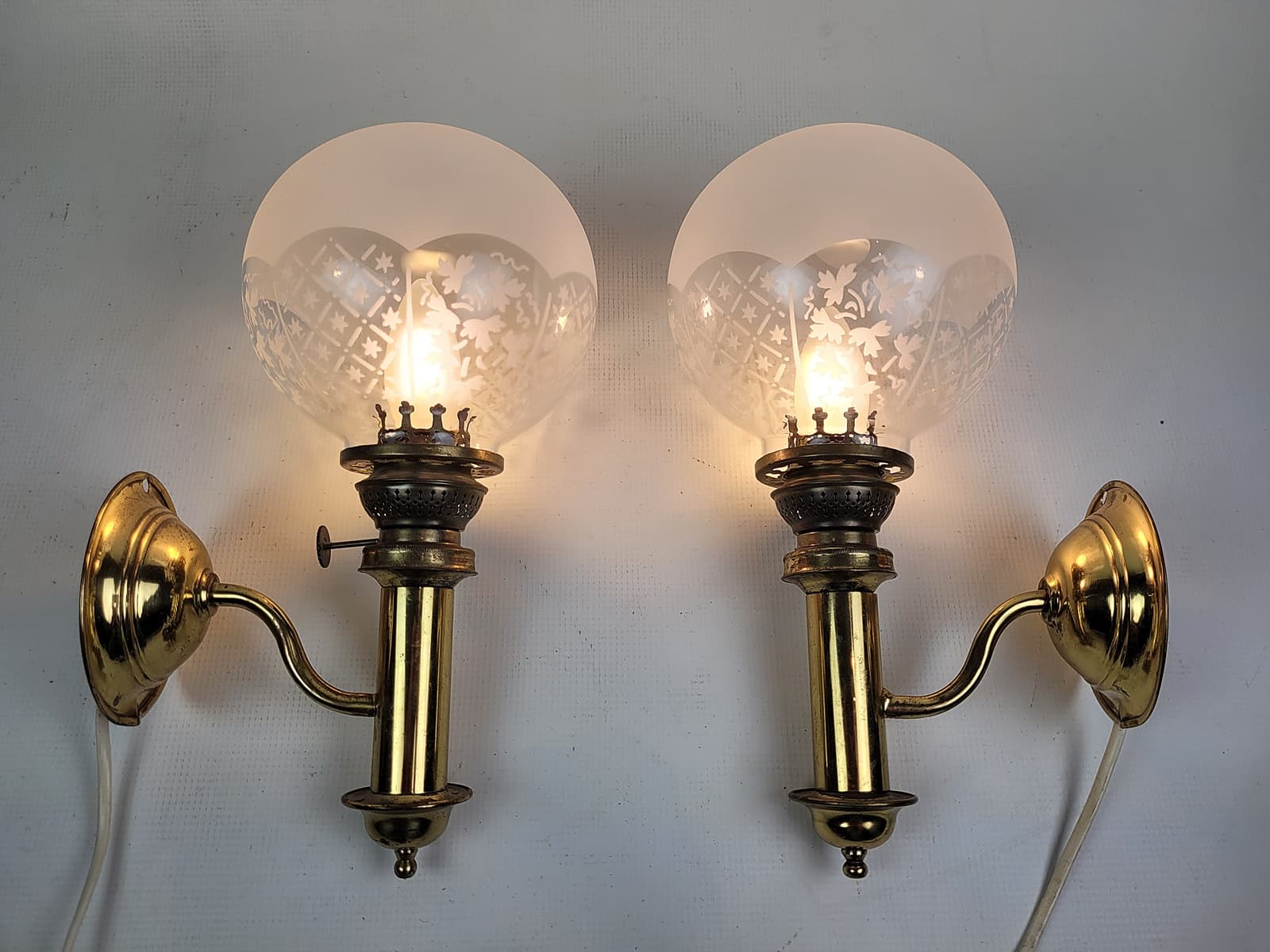 Pair of Wall Sconces H.H. Metal, gold brass, white glass, Sweden, 1950s. - 298695