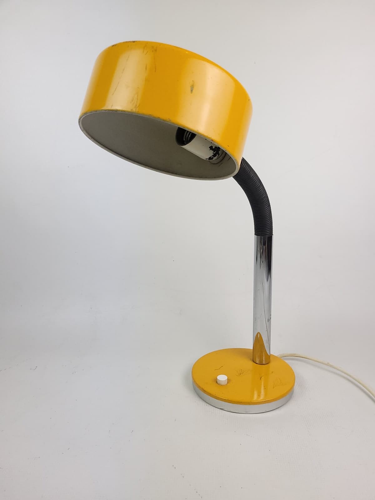 Desk Lamp Alda, yellow, chrome metal, black plastic, Sweden, 1970s. - 298749